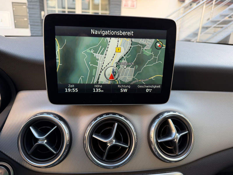Mercedes-Benz GLA 220 CDI ( 1 Hand / Navi / Kamera ) — photo 10