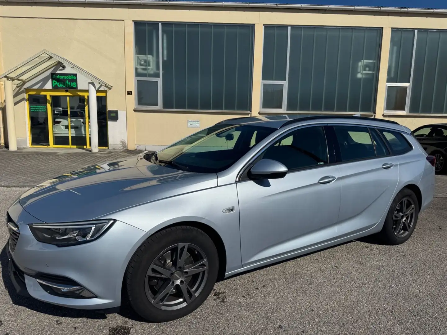 Opel Insignia B Sports Tourer Edition 2.0 CDTI Aut.° Silber - 2