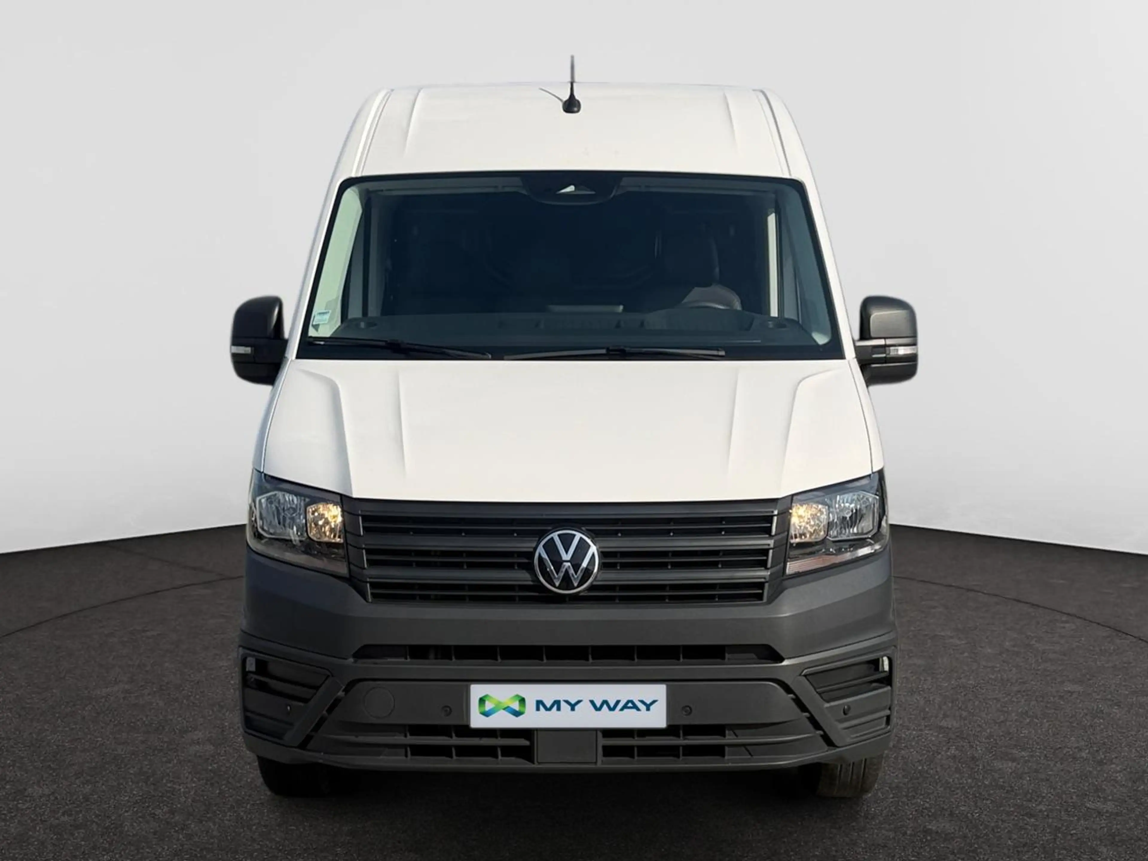 Volkswagen Crafter 2.0 TDi (140pk) /// Parkeersenoren voor & achteraan /// Android Auto & Apple Carplay /// — photo 4