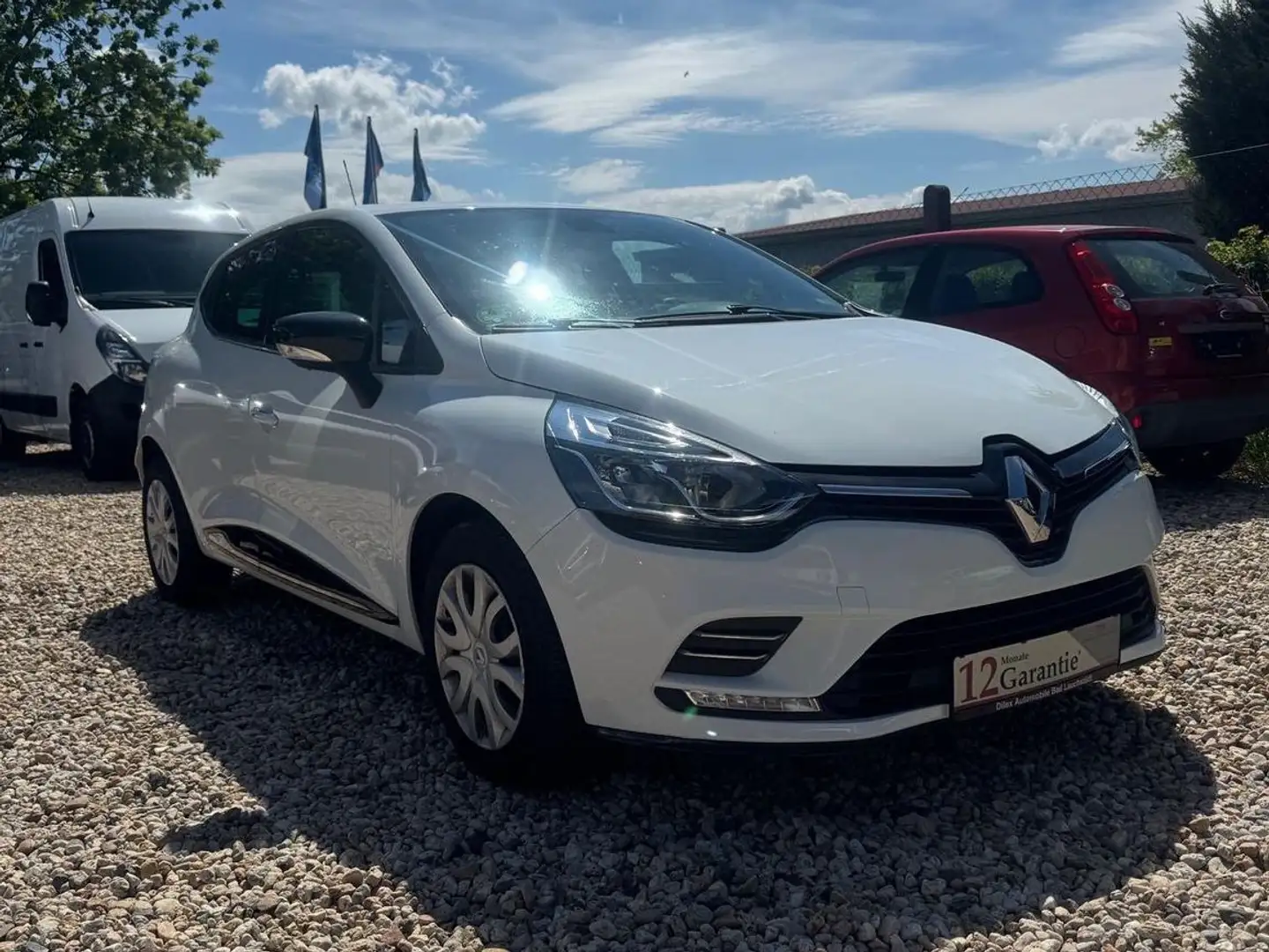 Renault Clio IV Collection*Garantie*HU/AU+Service Neu* Weiß - 1