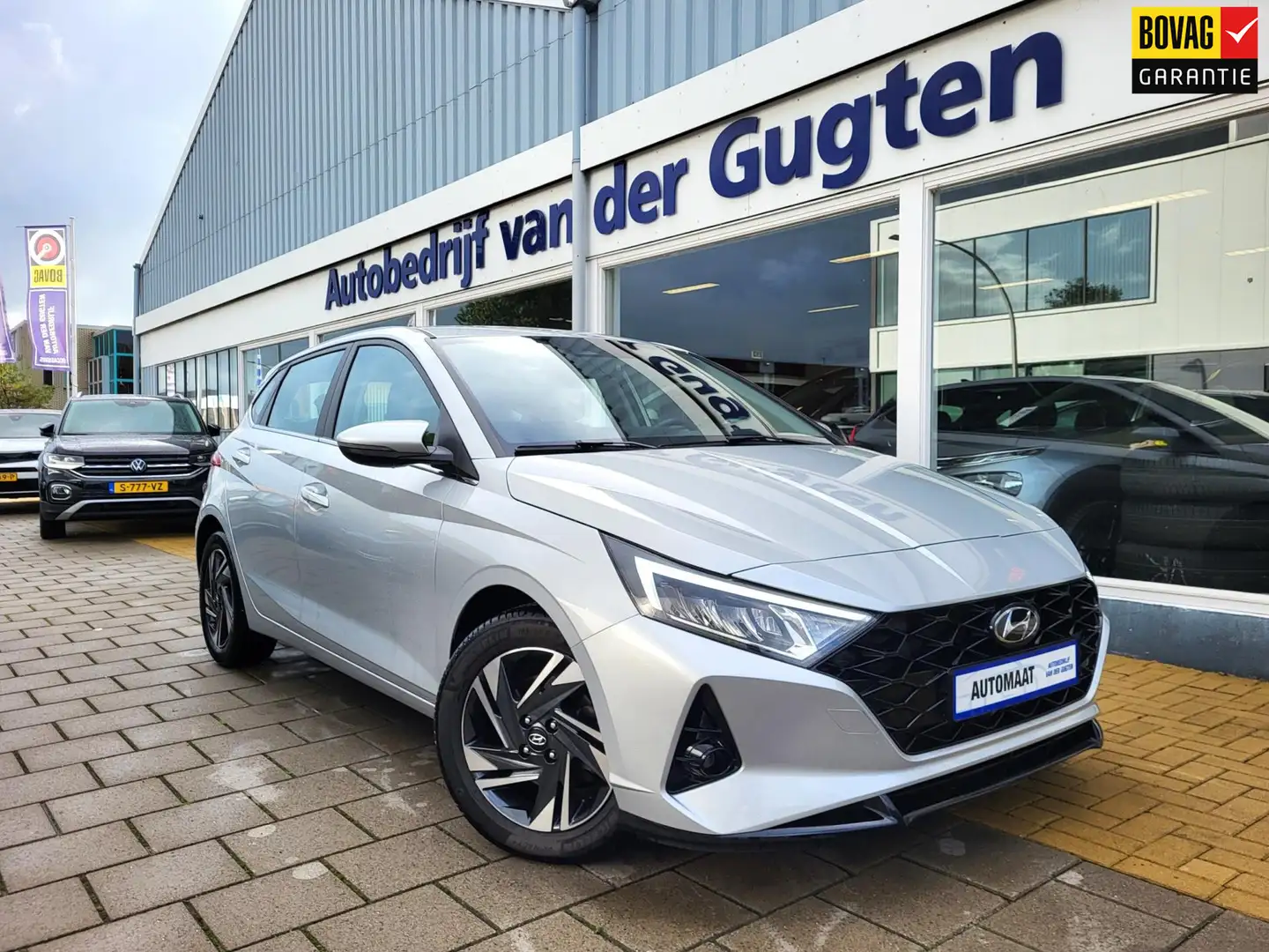 Hyundai i20 1.0 T-GDI Premium / Stoel- en stuurverwarming / Au Grijs - 1