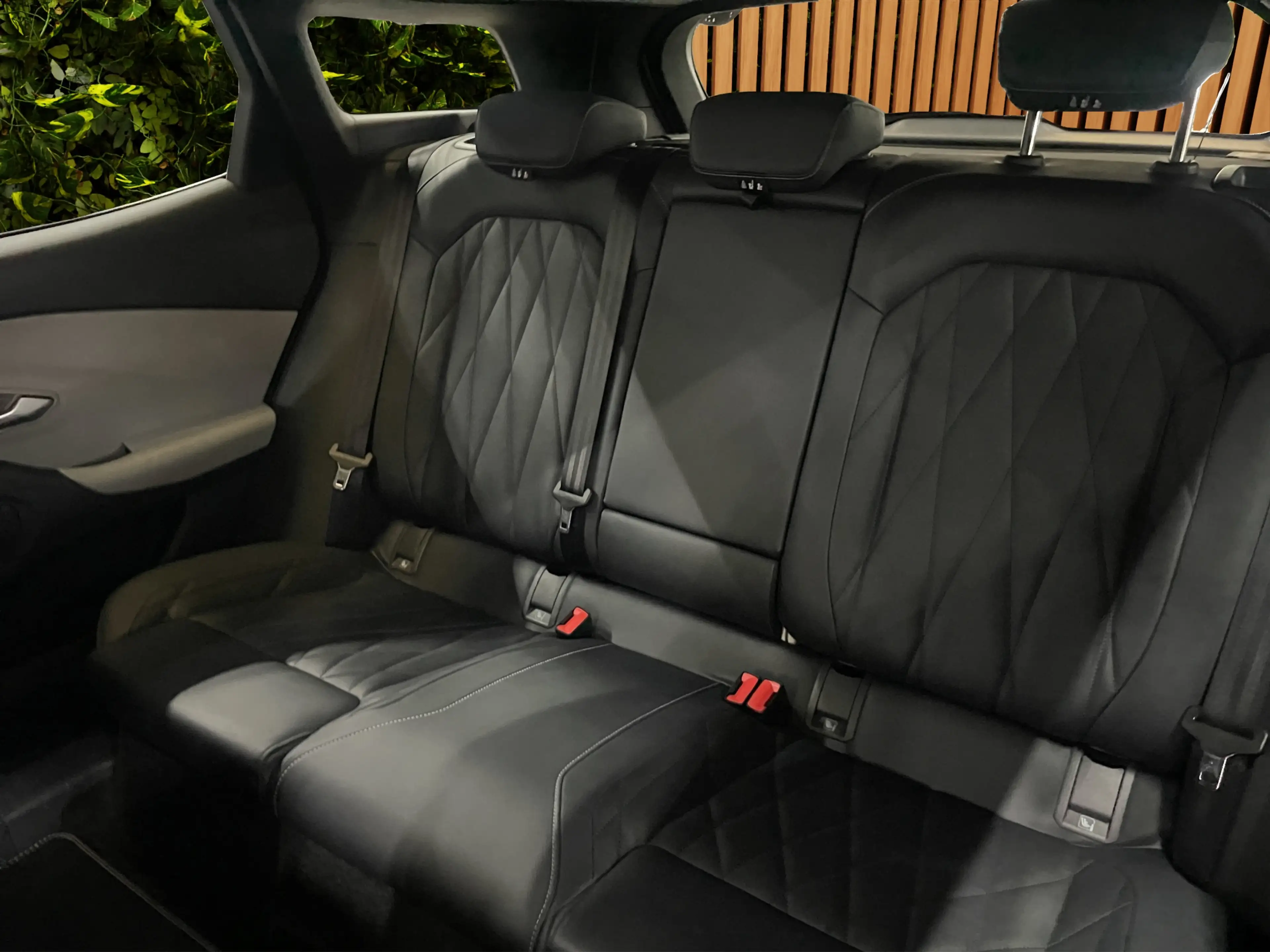 Ford Explorer Premium Extended Range RWD 79 kWh B&O | Adaptieve — photo 29