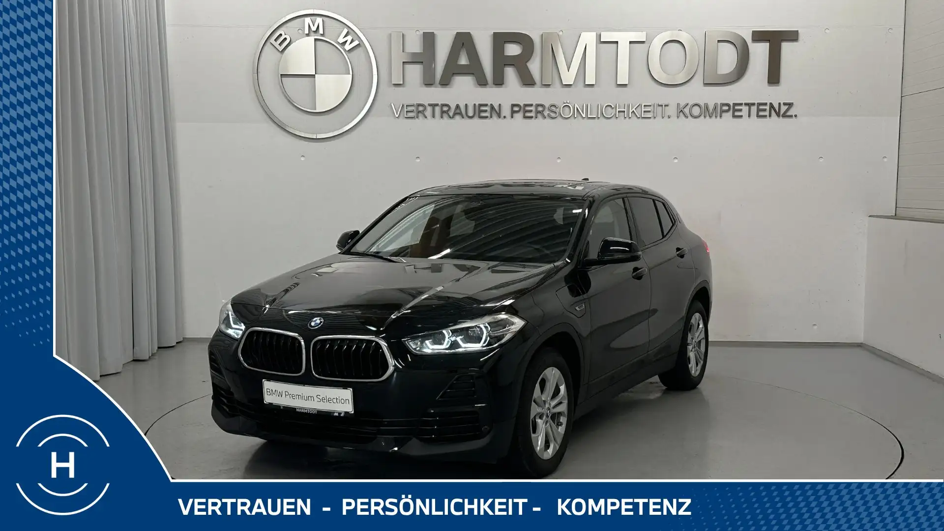 BMW X2 xDrive25e *Modell Advantage / Panoramadach* Schwarz - 1