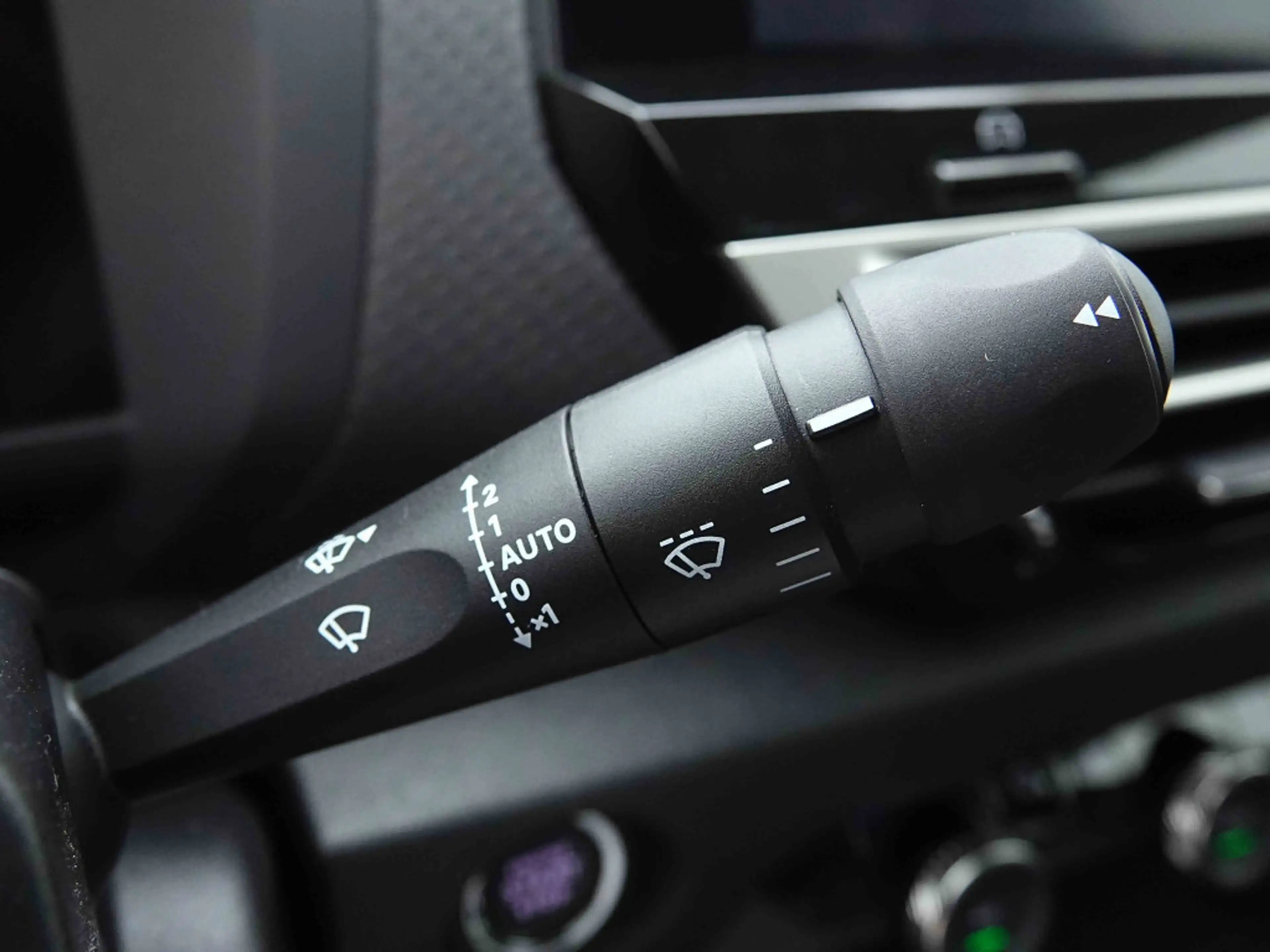 Citroen C4 X Hybrid 145 AUT MAX | Leather | GPS | Camera | Alu18 — photo 15