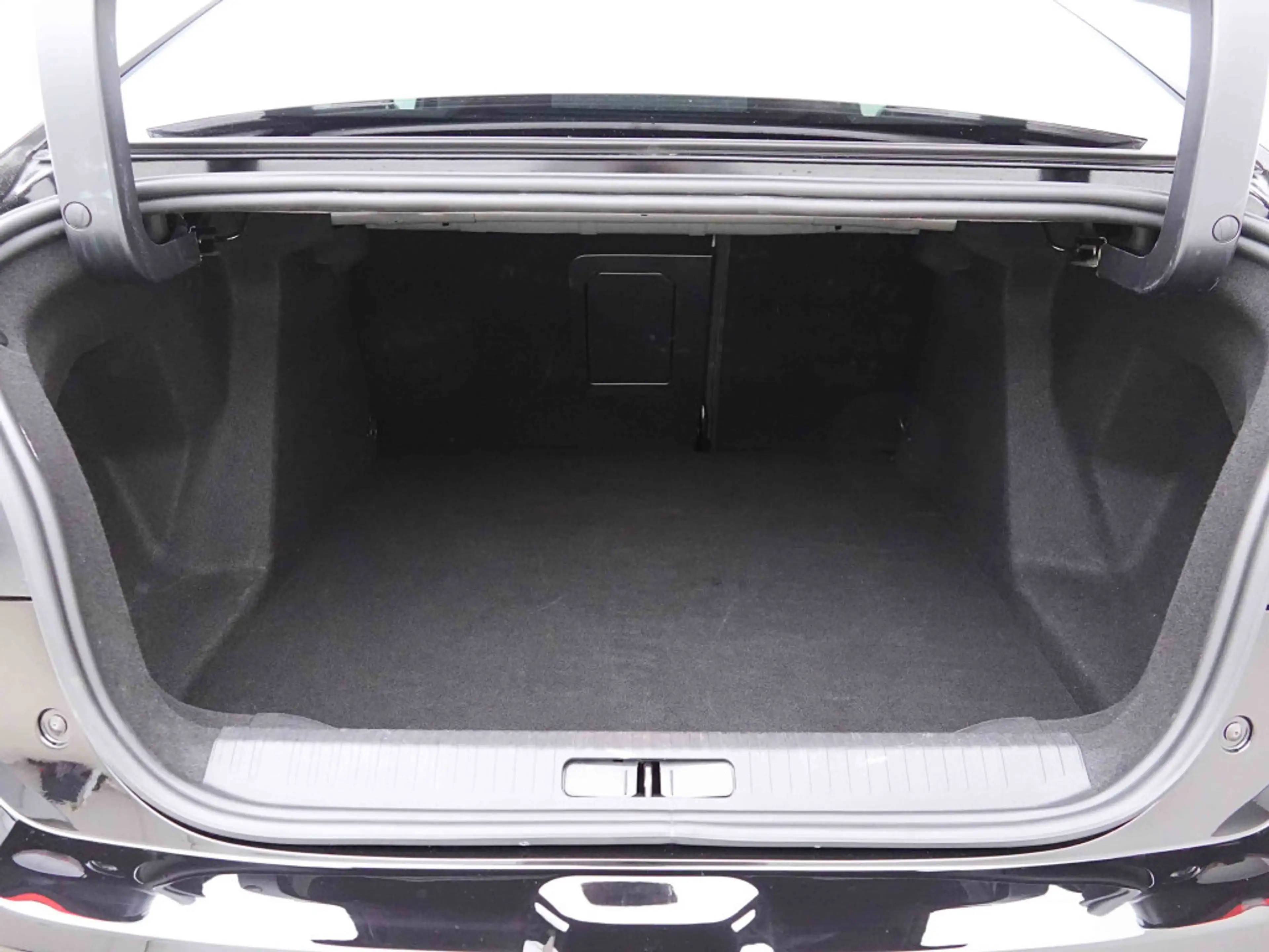 Citroen C4 X Hybrid 145 AUT MAX | Leather | GPS | Camera | Alu18 — photo 5