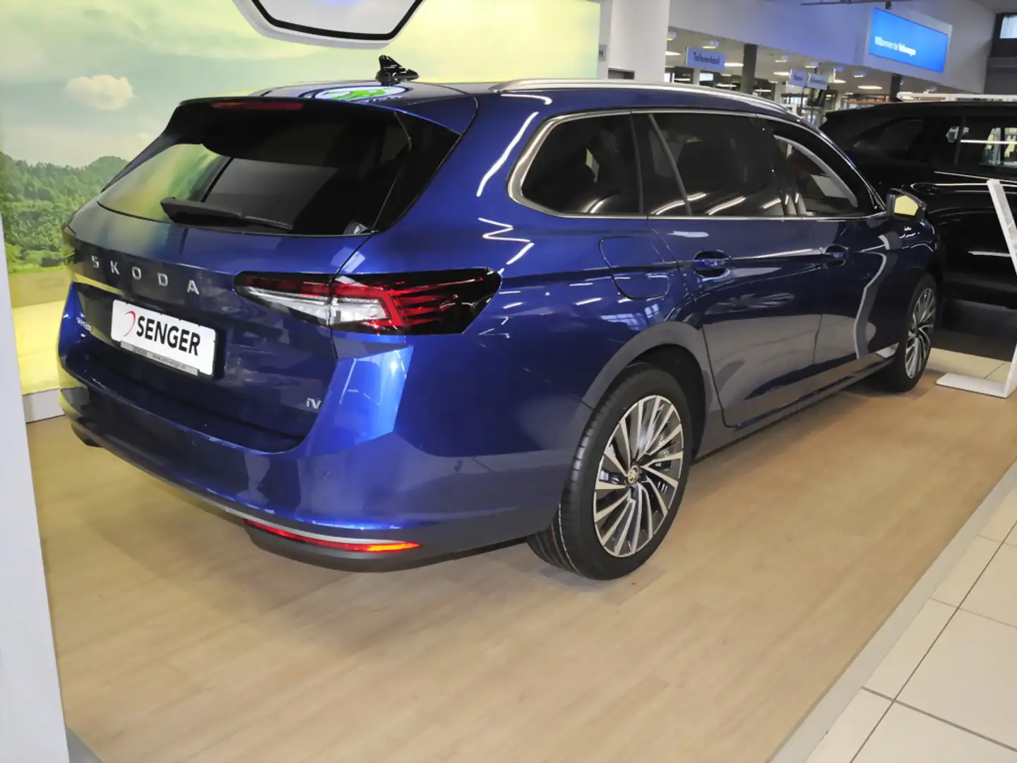 Skoda Superb 1.5 TSI L&K Plug in Hybrid Blau - 2