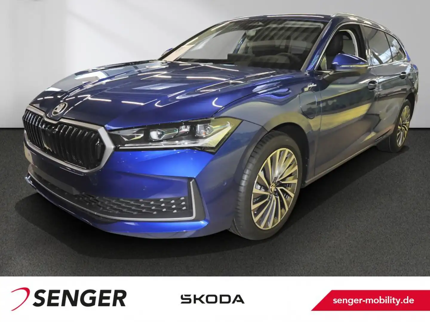 Skoda Superb 1.5 TSI L&K Plug in Hybrid Blau - 1