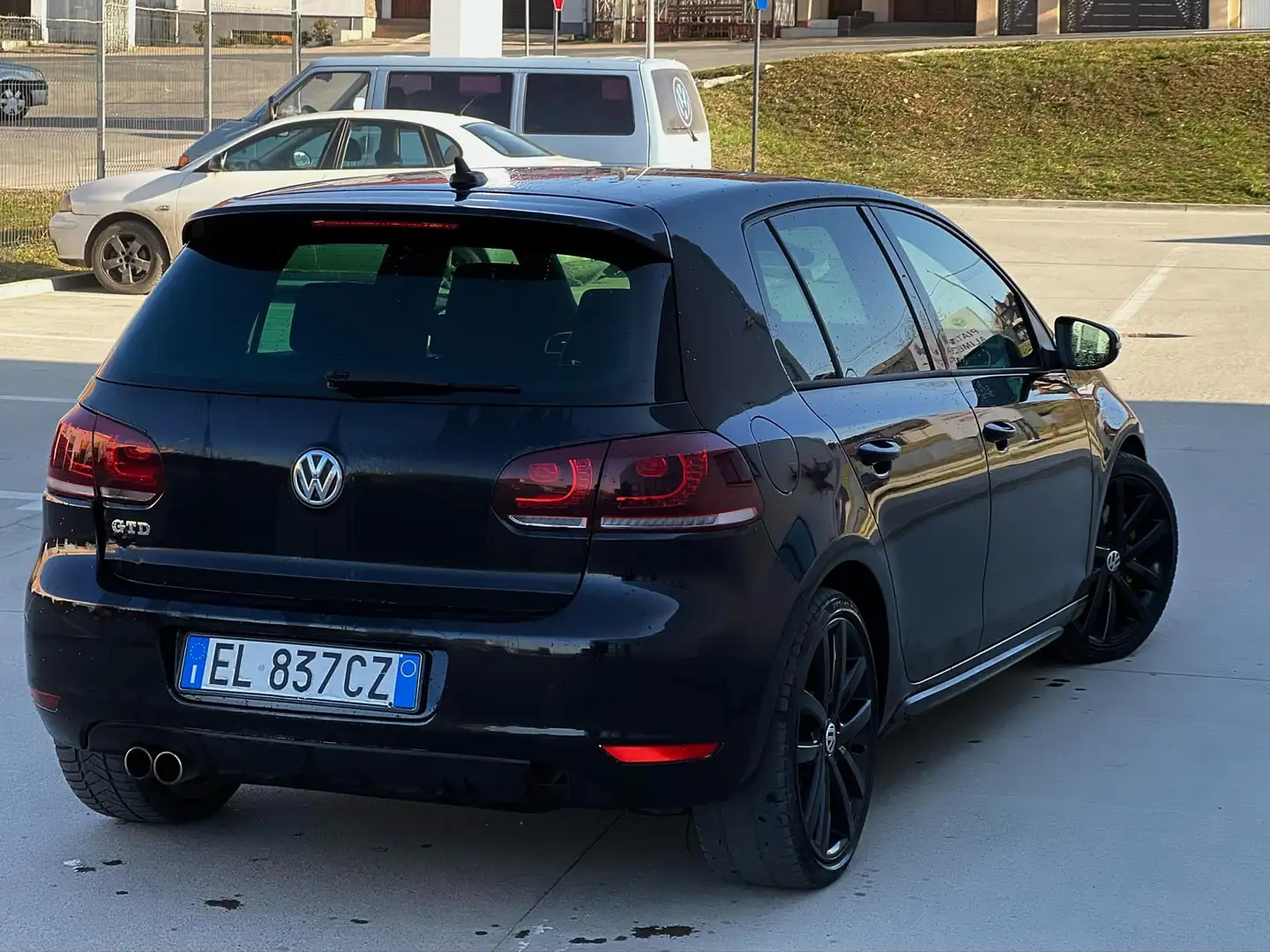 Volkswagen Golf 2.0 TDI DPF GTD - 1