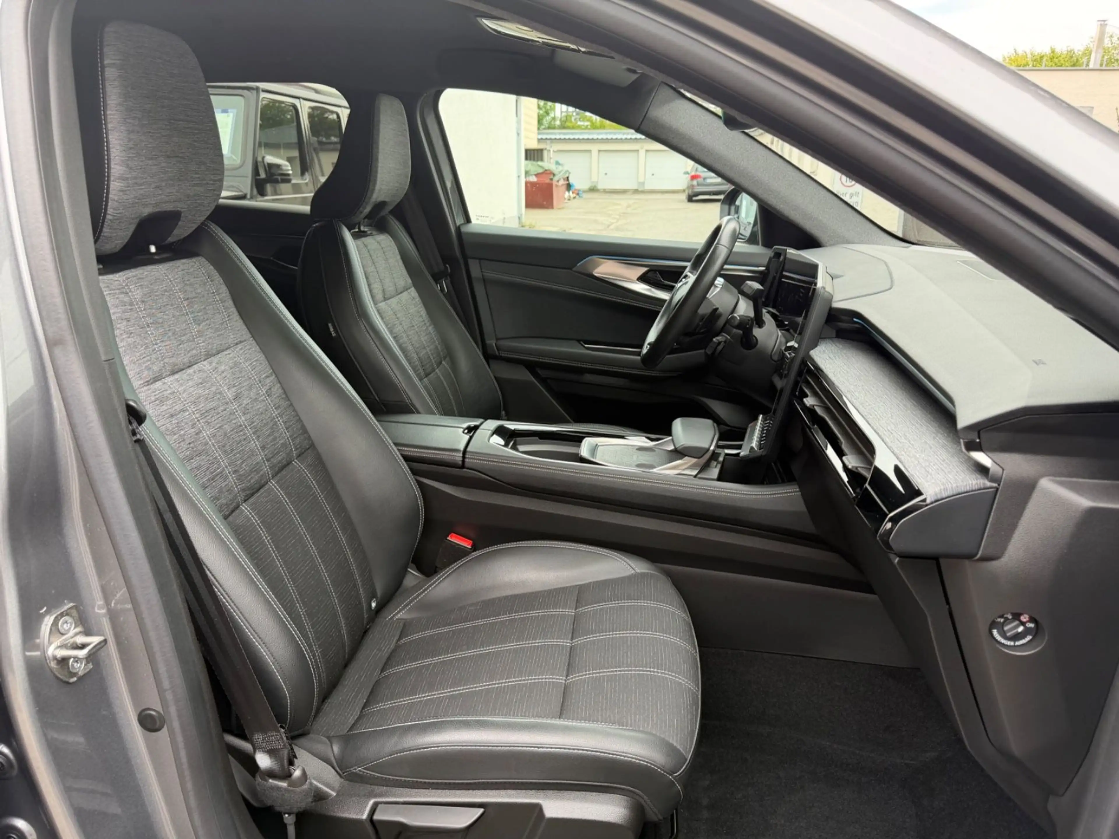 Renault Austral Techno 1.3 TCe 160 Mild-Hybrid/KAM/LED — photo 11