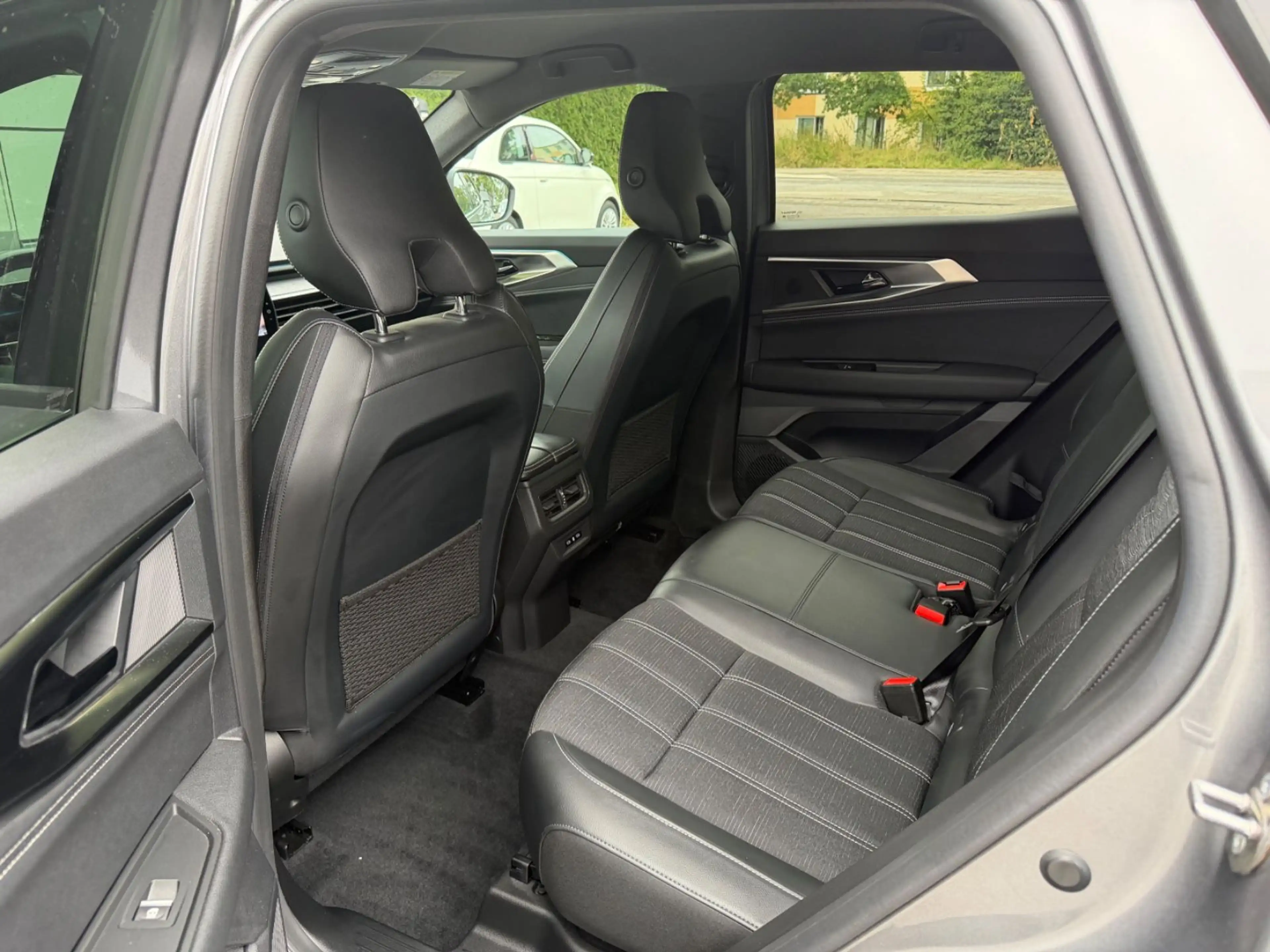 Renault Austral Techno 1.3 TCe 160 Mild-Hybrid/KAM/LED — photo 8