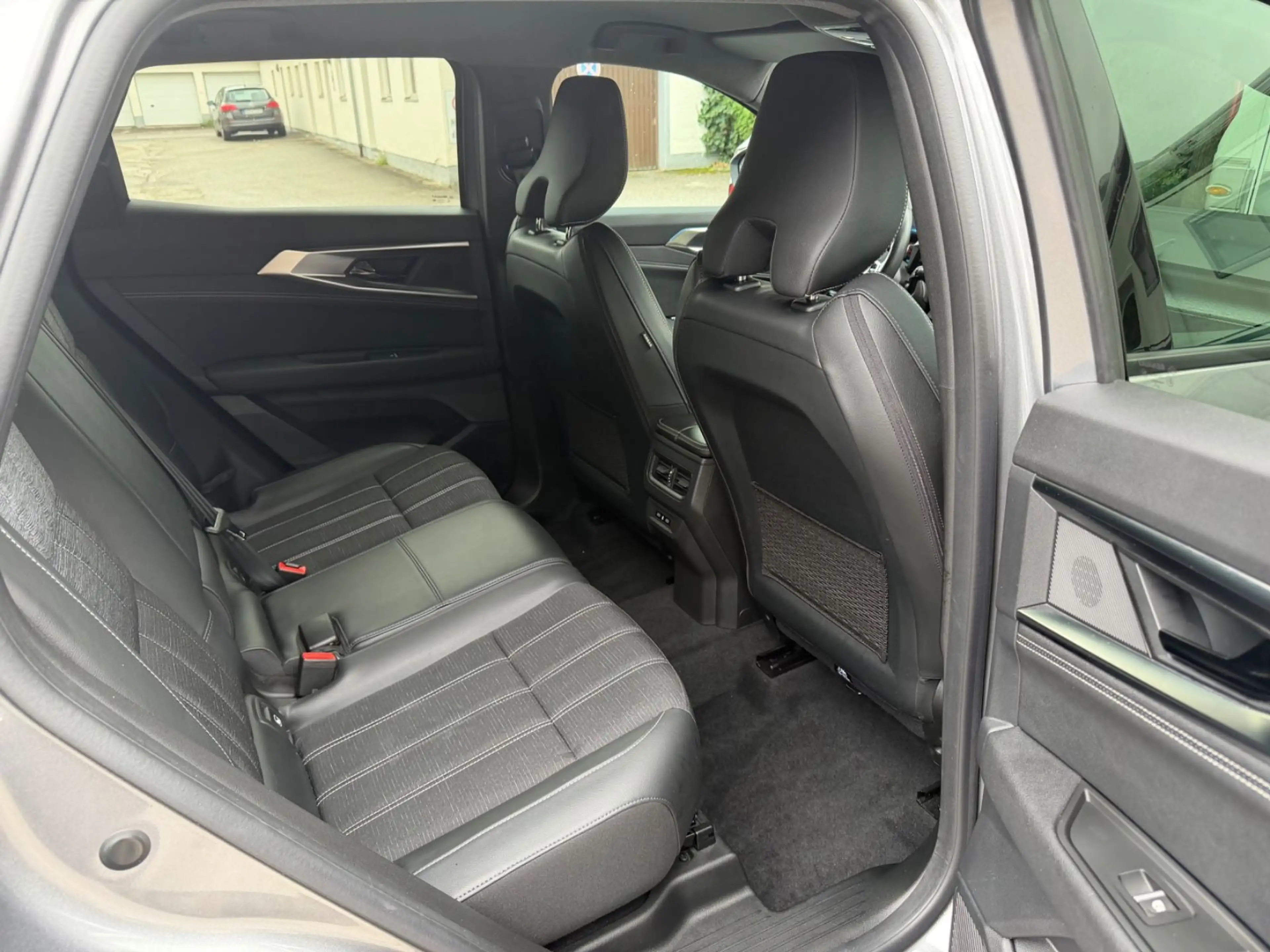 Renault Austral Techno 1.3 TCe 160 Mild-Hybrid/KAM/LED — photo 12