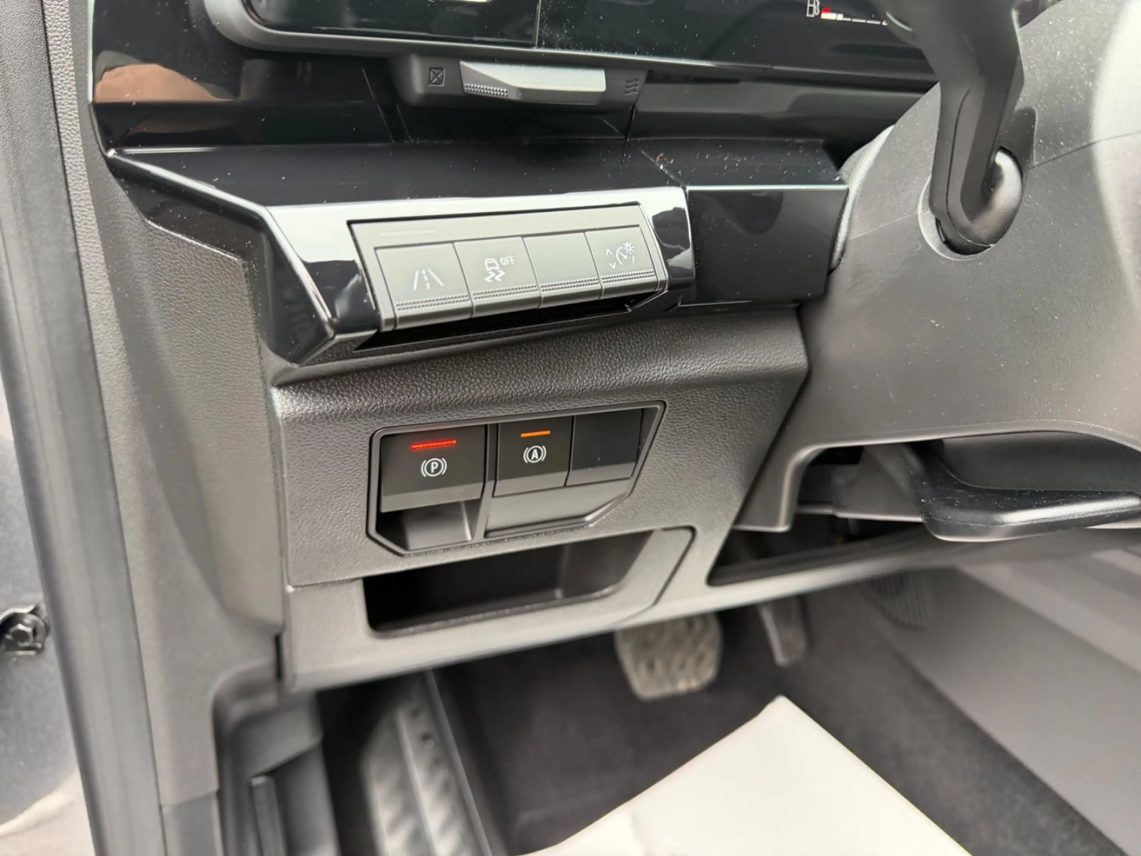 Renault Austral Techno 1.3 TCe 160 Mild-Hybrid/KAM/LED — photo 14