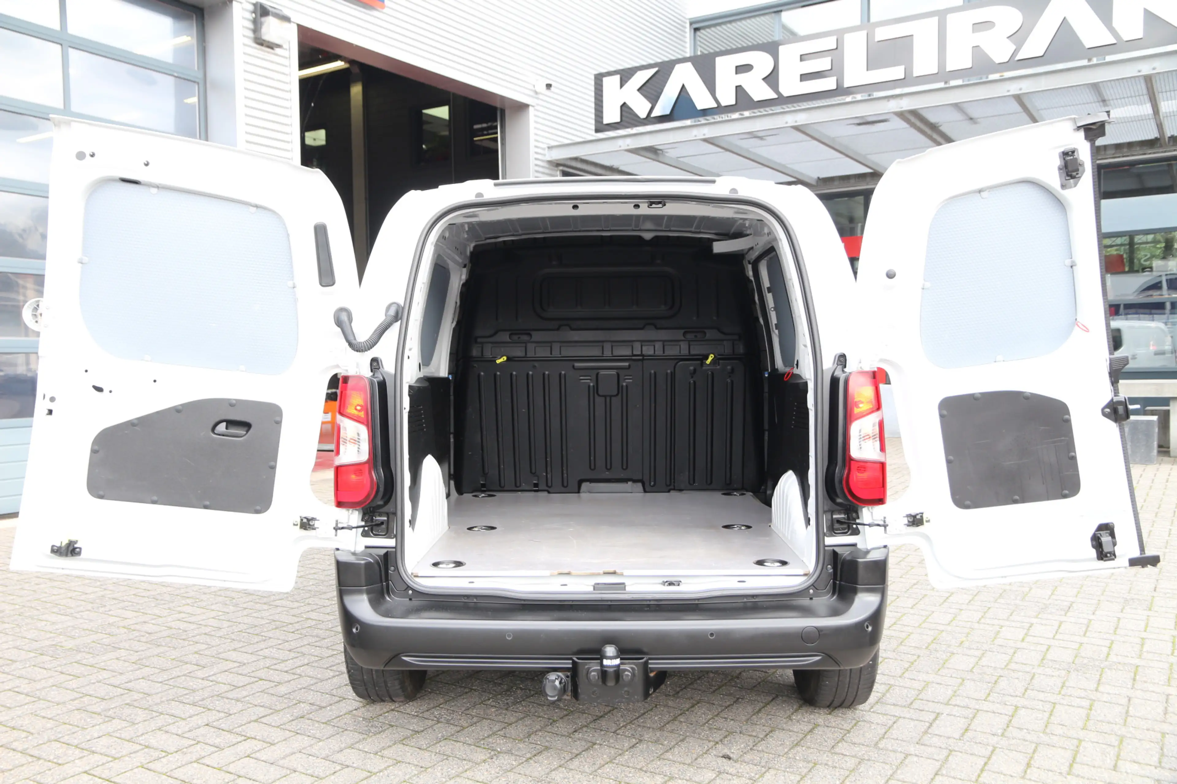 Peugeot Partner 1.5 BlueHDi 130 | Automaat | Navi | Camera | Cruis — photo 3