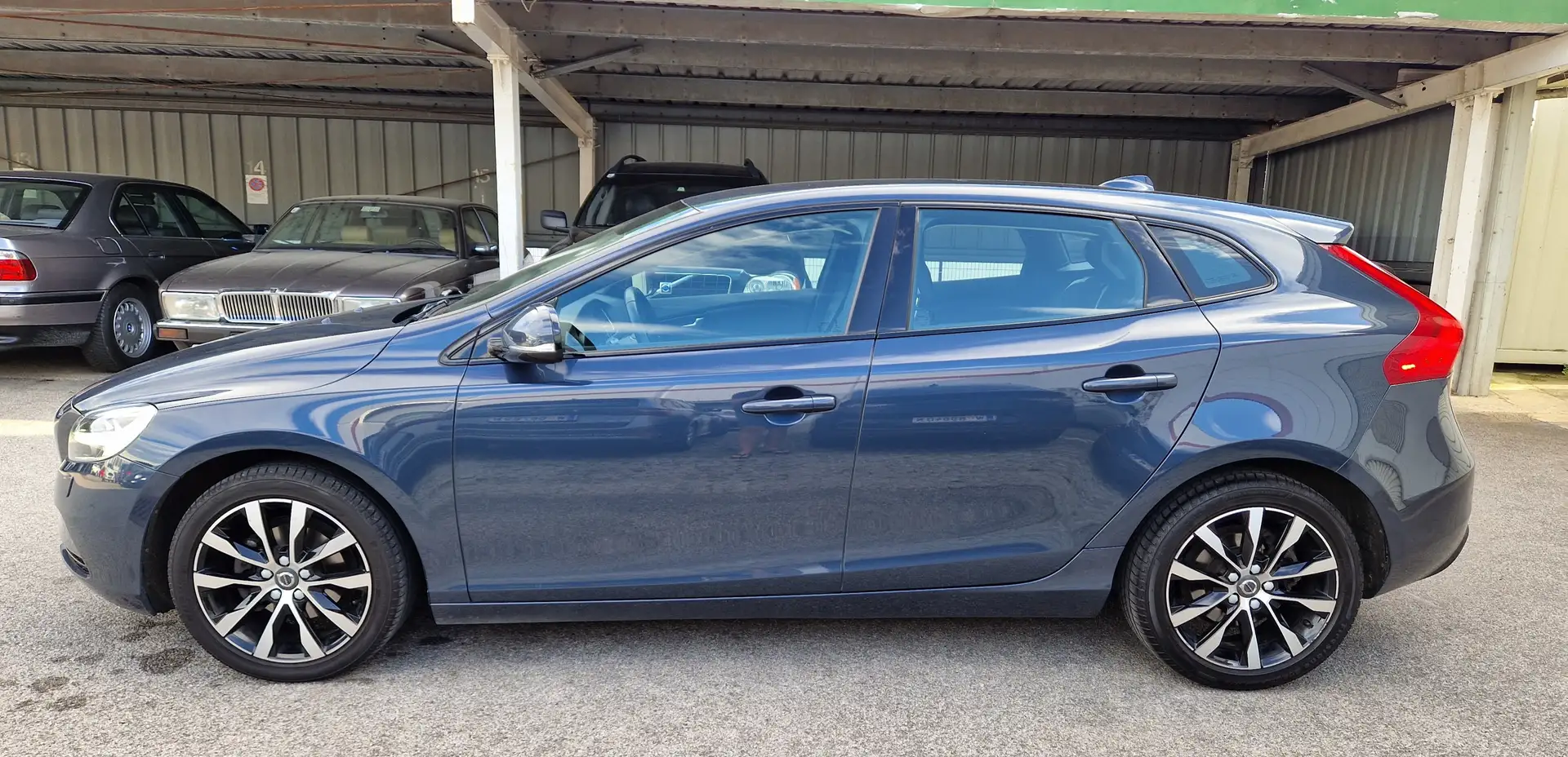 Volvo V40 V40 D2 Edition Edition Blau - 2