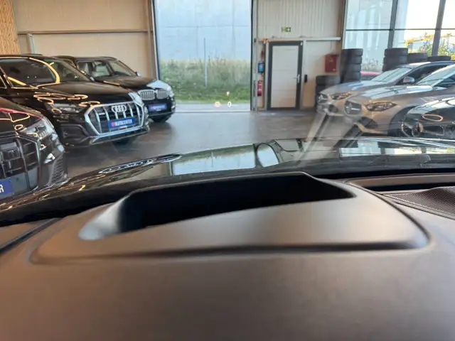 Jaguar E-Pace view 13