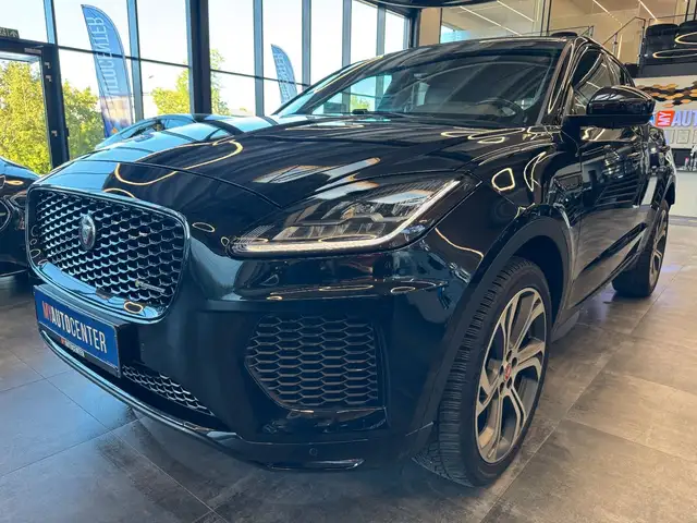 Jaguar E-Pace view 4