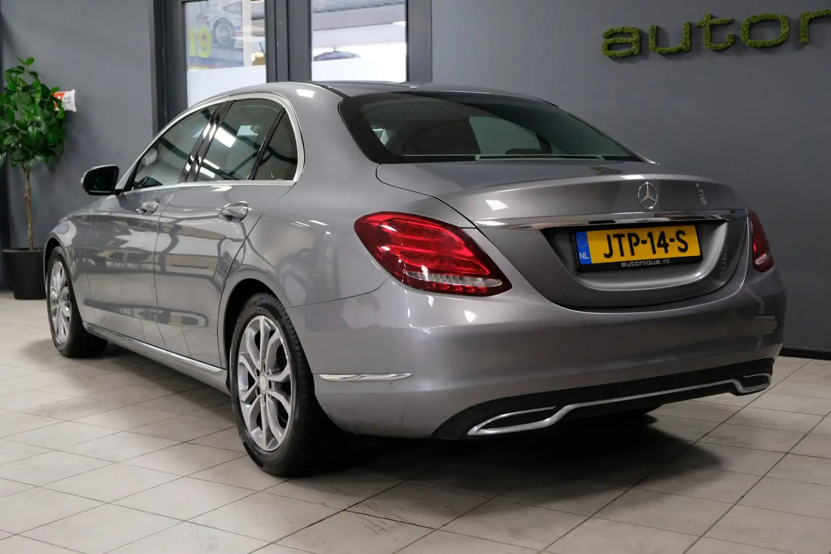 Mercedes-Benz C 180 Avantgarde - Automaat - Volledig onderhouden Grau - 2