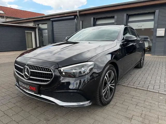 Mercedes-Benz E 220 d Avantgarde 360°KAMERA/KEYLESSGO/BURMESTER