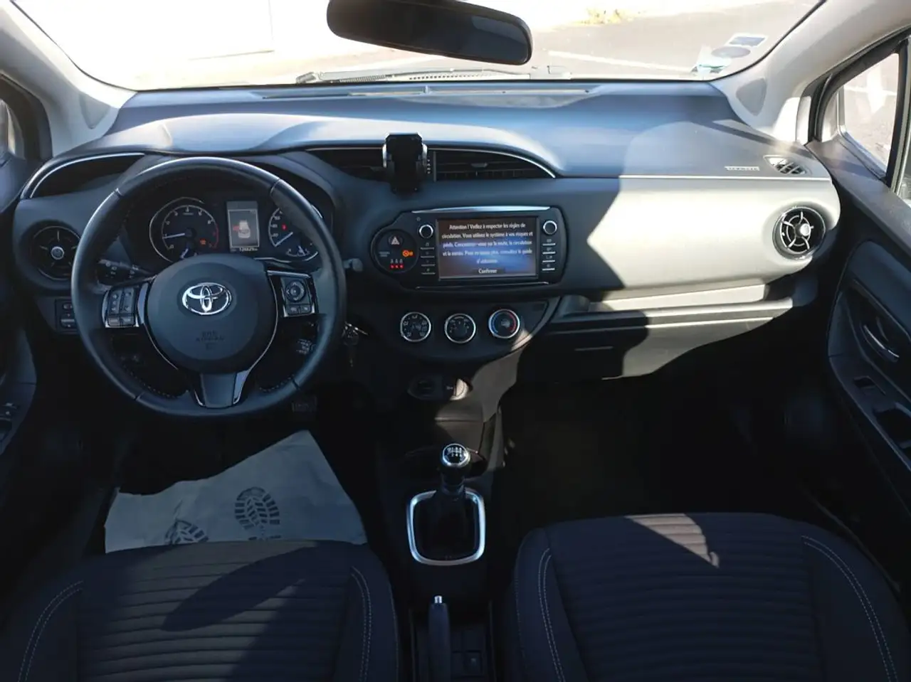 Toyota Yaris Yaris — photo 11