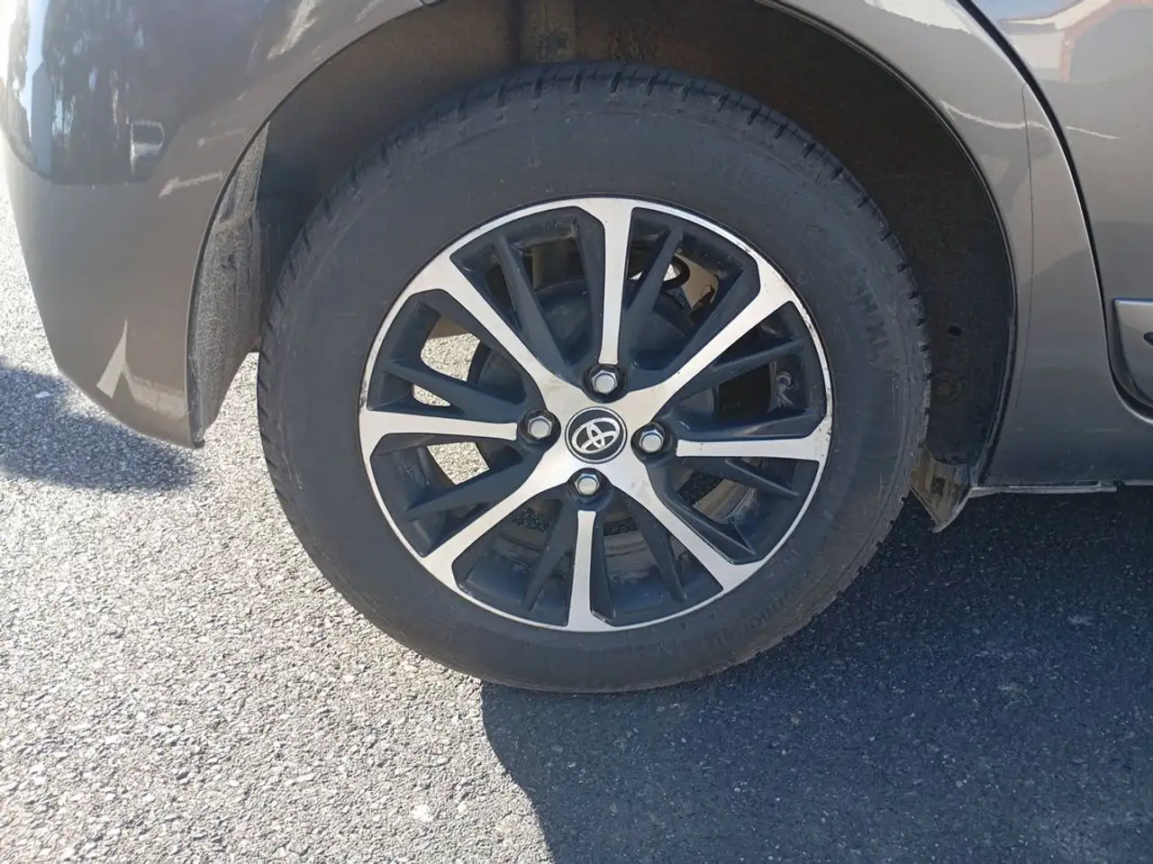 Toyota Yaris Yaris — photo 16