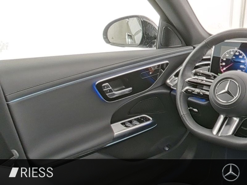 Mercedes-Benz E 220 d Limousine AUT Kam. KeyLess KlimaA LED LM — photo 9