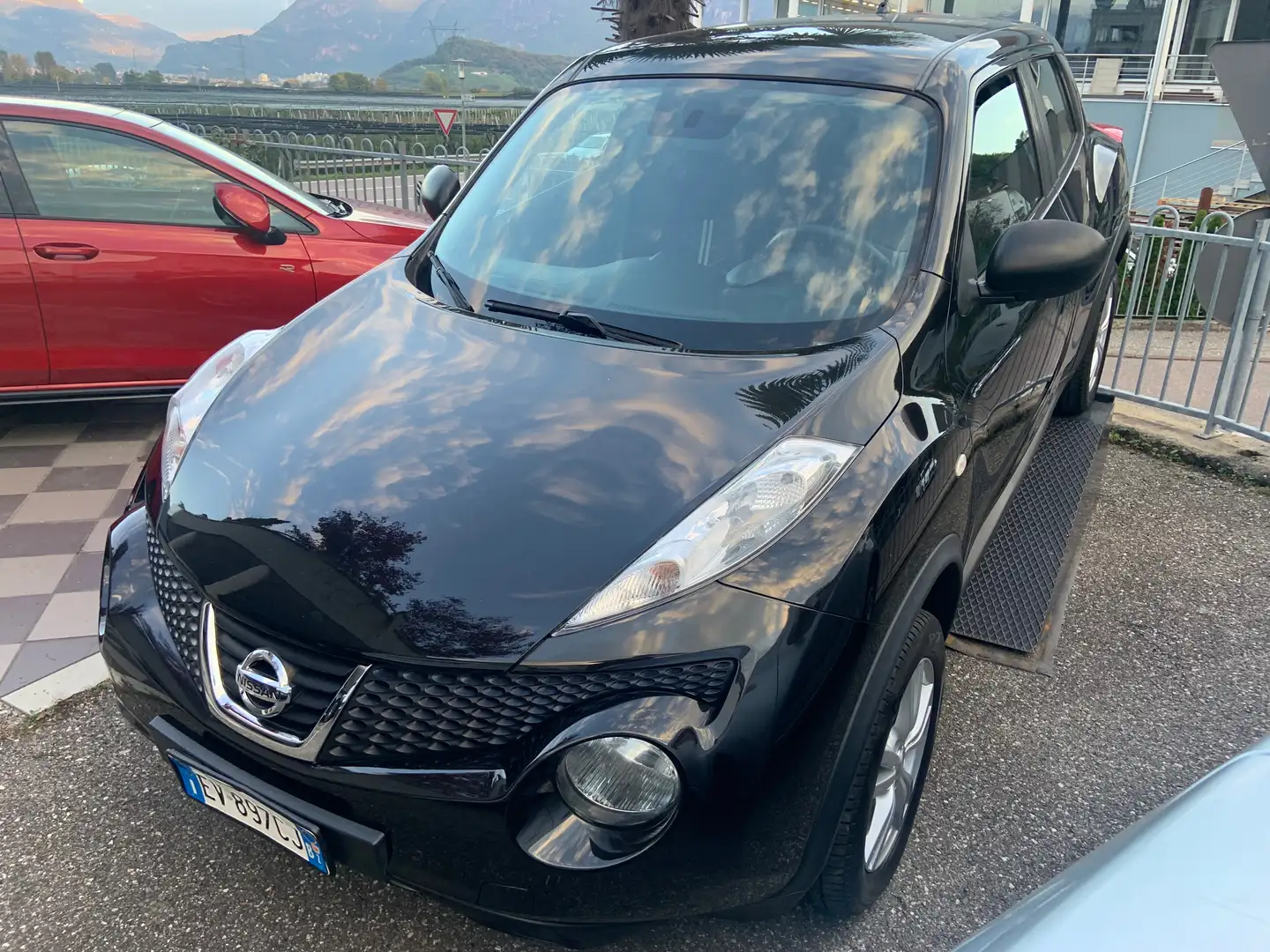 Nissan Juke 1.5 DCI Visia Noir - 1