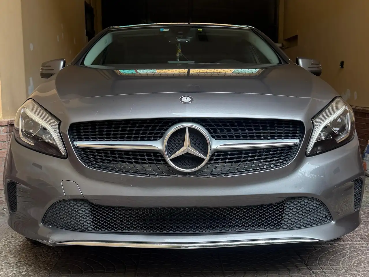 Mercedes-Benz A 180