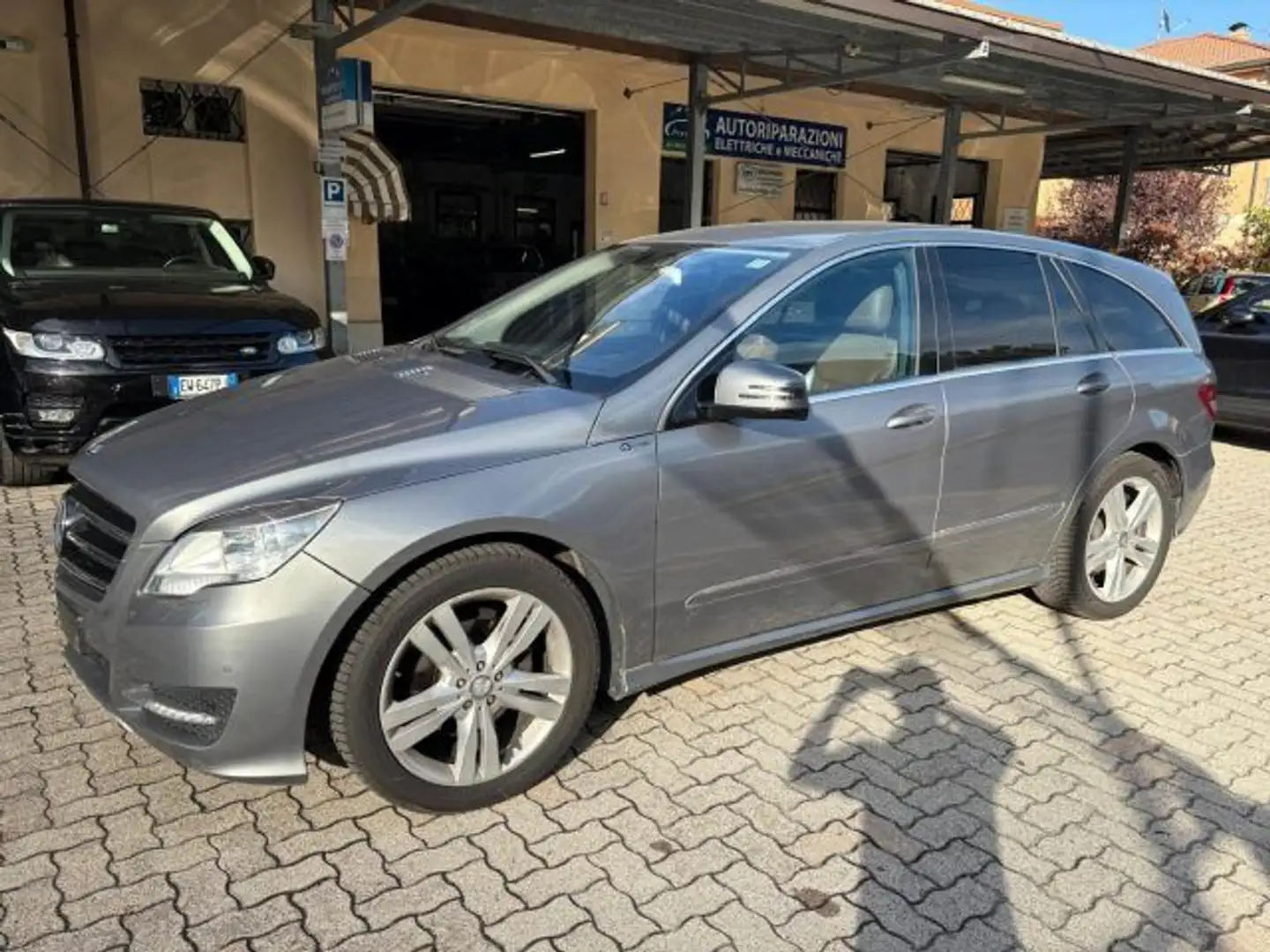 Mercedes-Benz R 350 CDI cat 4Matic Premium 7 POSTI Grigio - 1