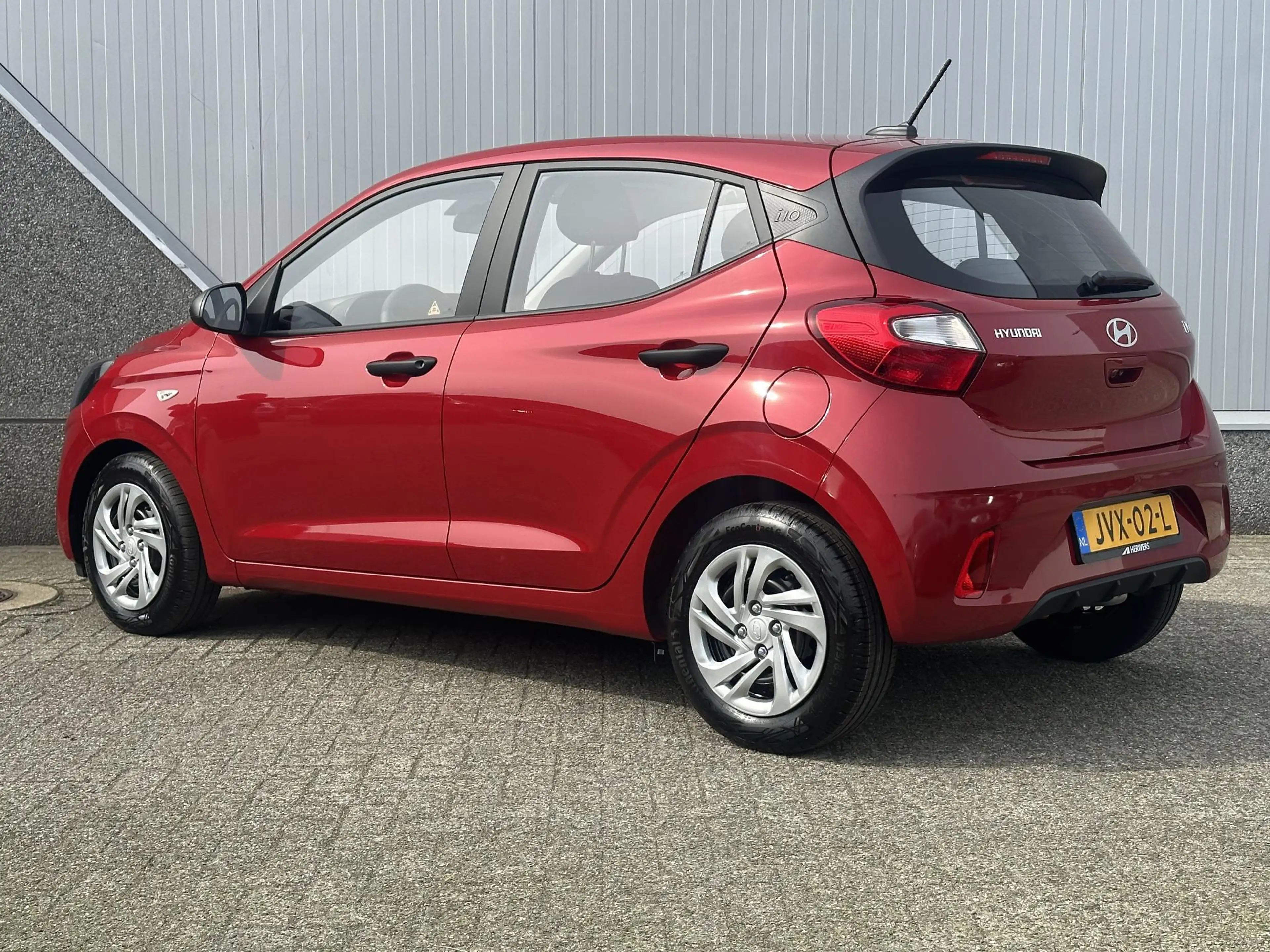 Hyundai i10 1.0 Comfort / Apple Carplay/Android Auto / audio-n — photo 12