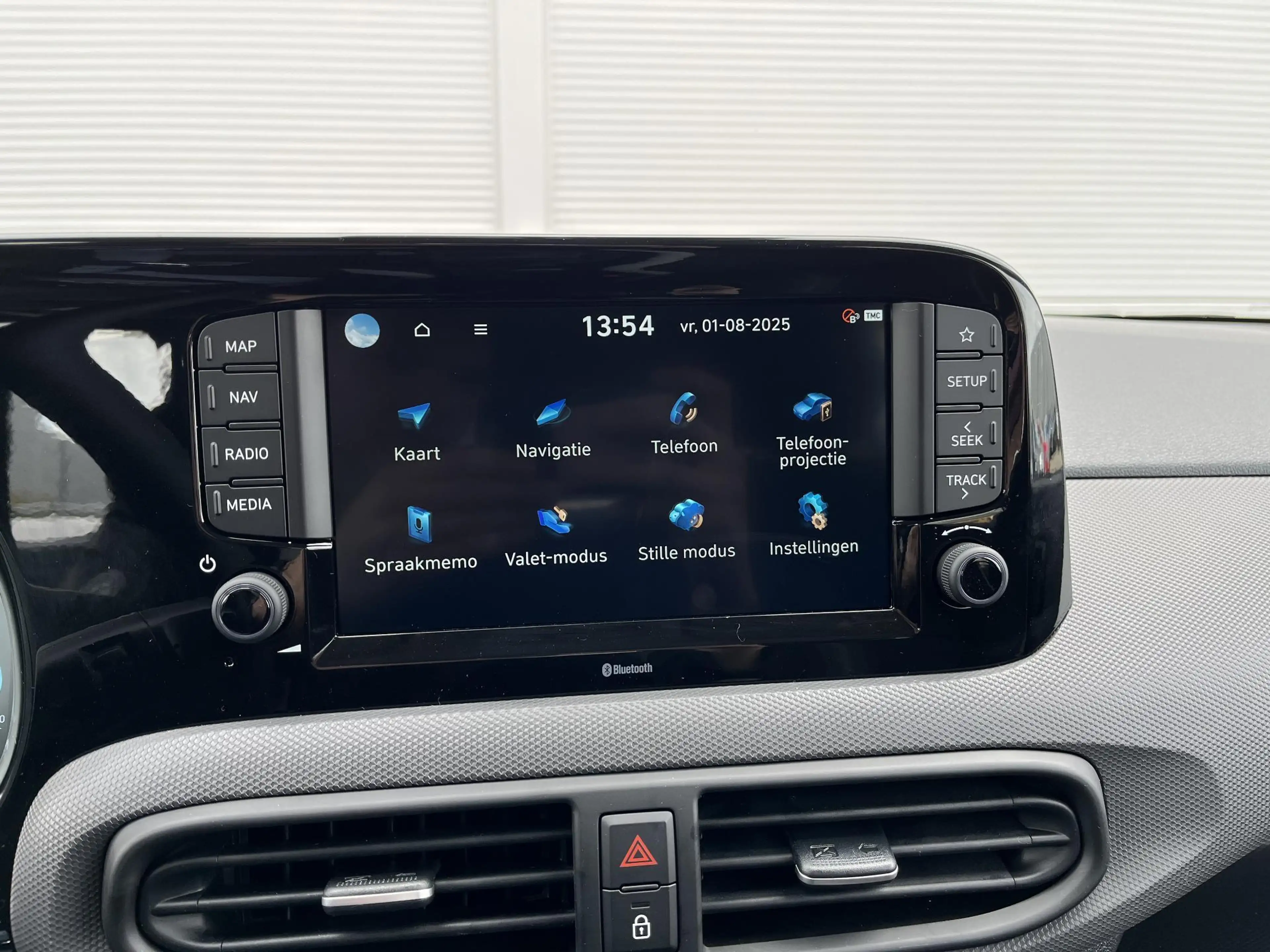 Hyundai i10 1.0 Comfort / Apple Carplay/Android Auto / audio-n — photo 29