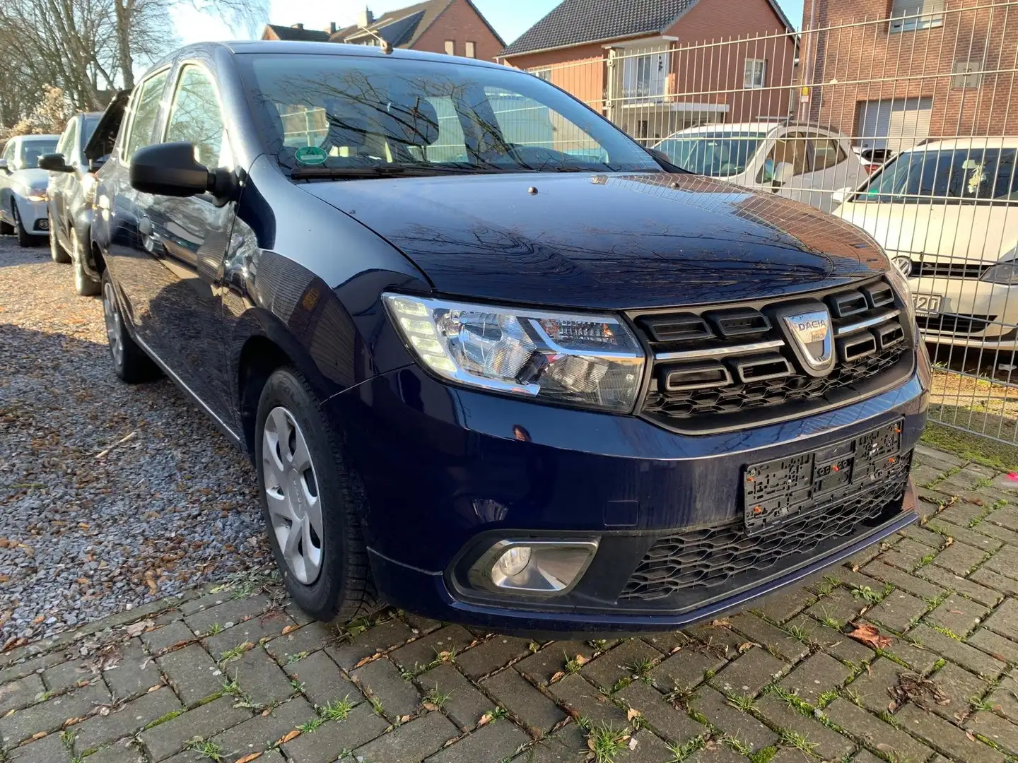 Dacia Sandero Essential,TÜV Neu,1st Hand Blau - 1