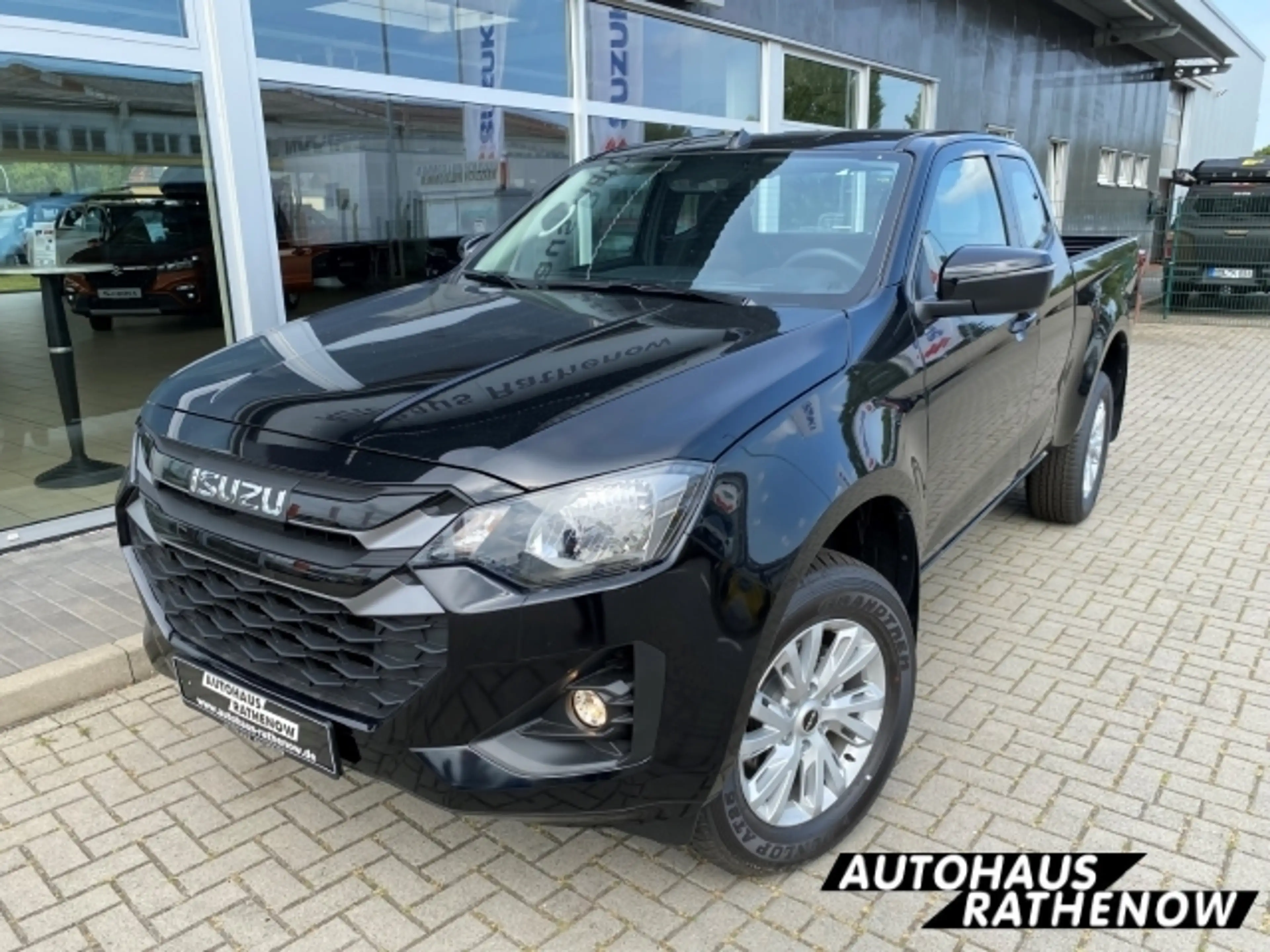 Isuzu D-Max Space Cab 4WD LS 1.9 SHZ Spurhalteass. Verkehrszei — photo 2