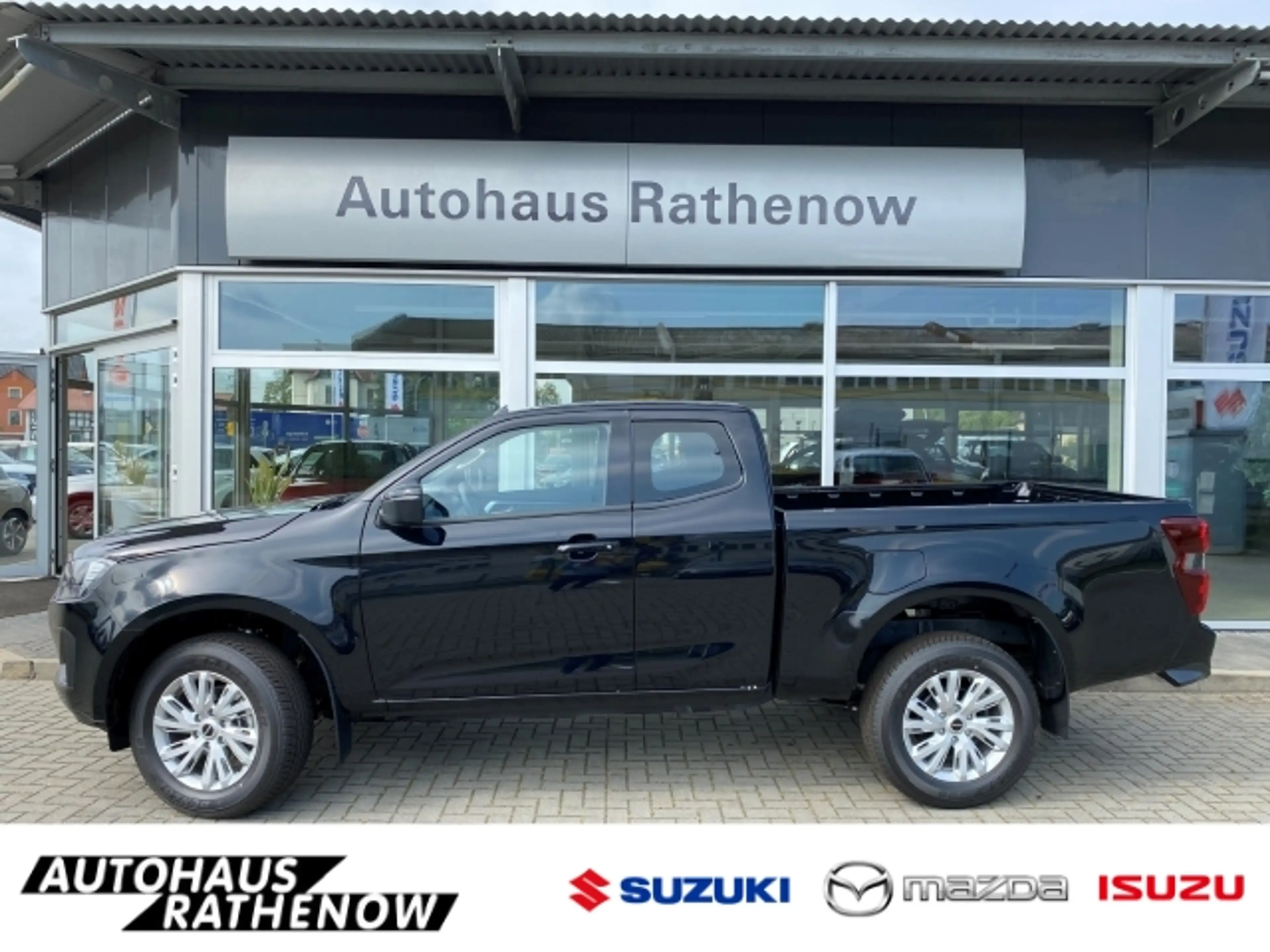 Isuzu D-Max Space Cab 4WD LS 1.9 SHZ Spurhalteass. Verkehrszei