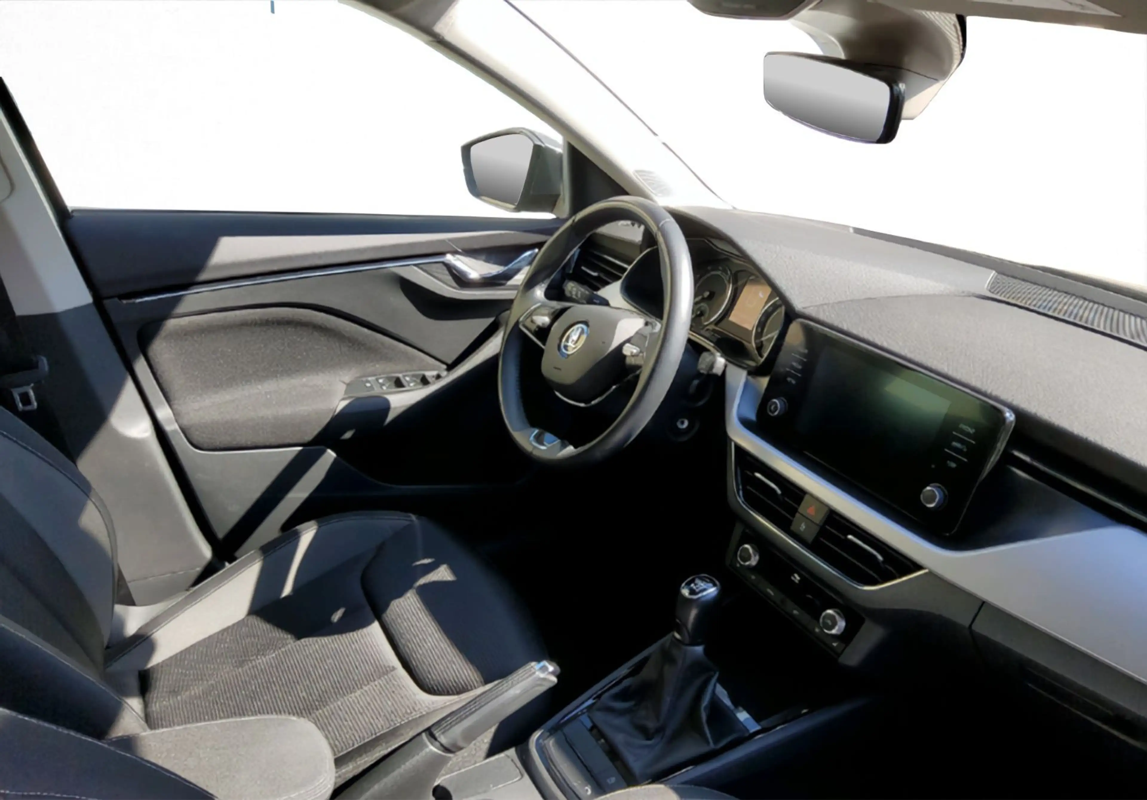 Skoda Scala 1.5 TSI*NAVI*SHZ*PDC*LED* — photo 4
