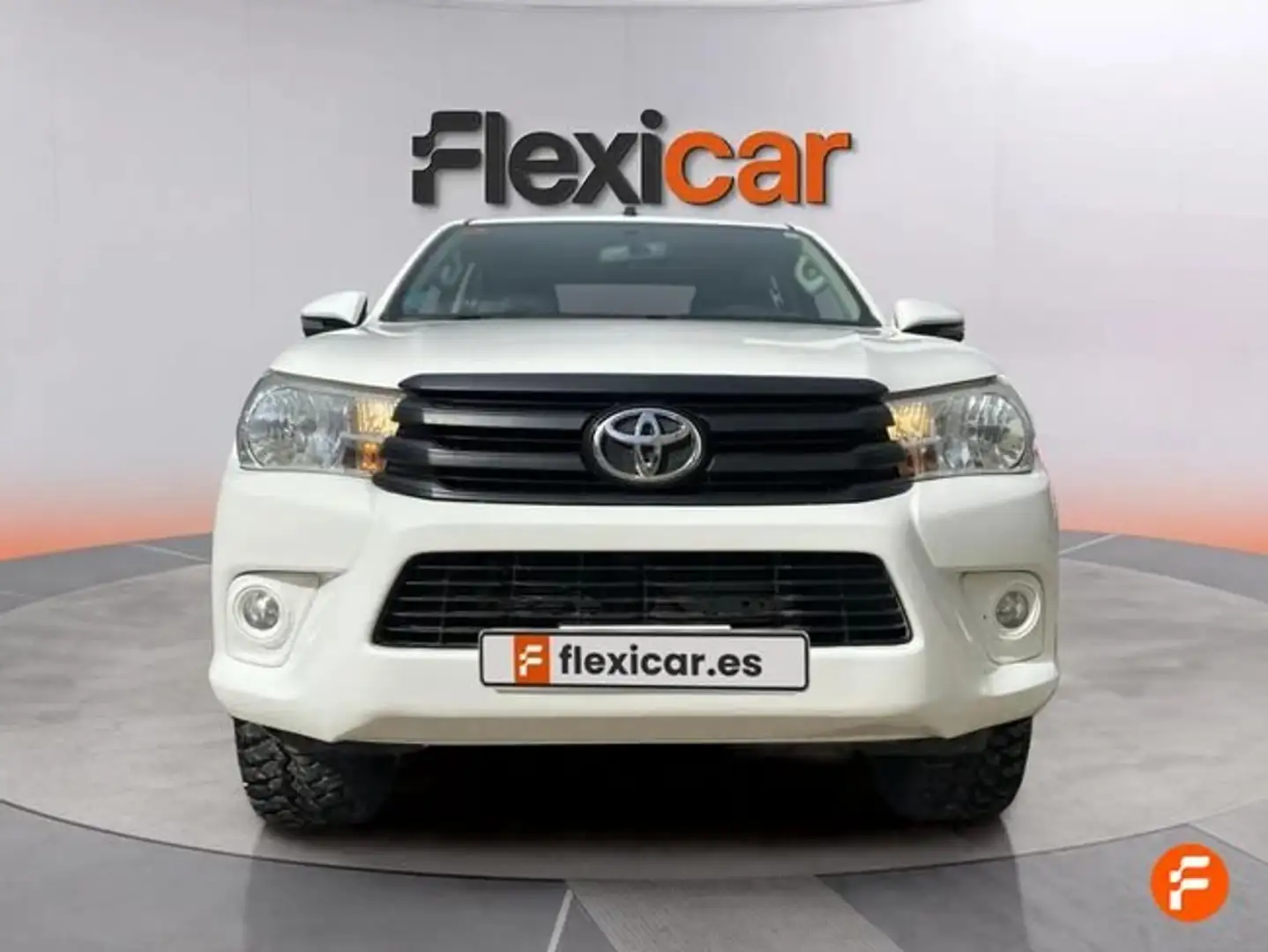 Toyota Hilux 2.4 D-4D Cabina Doble GX Blanco - 2
