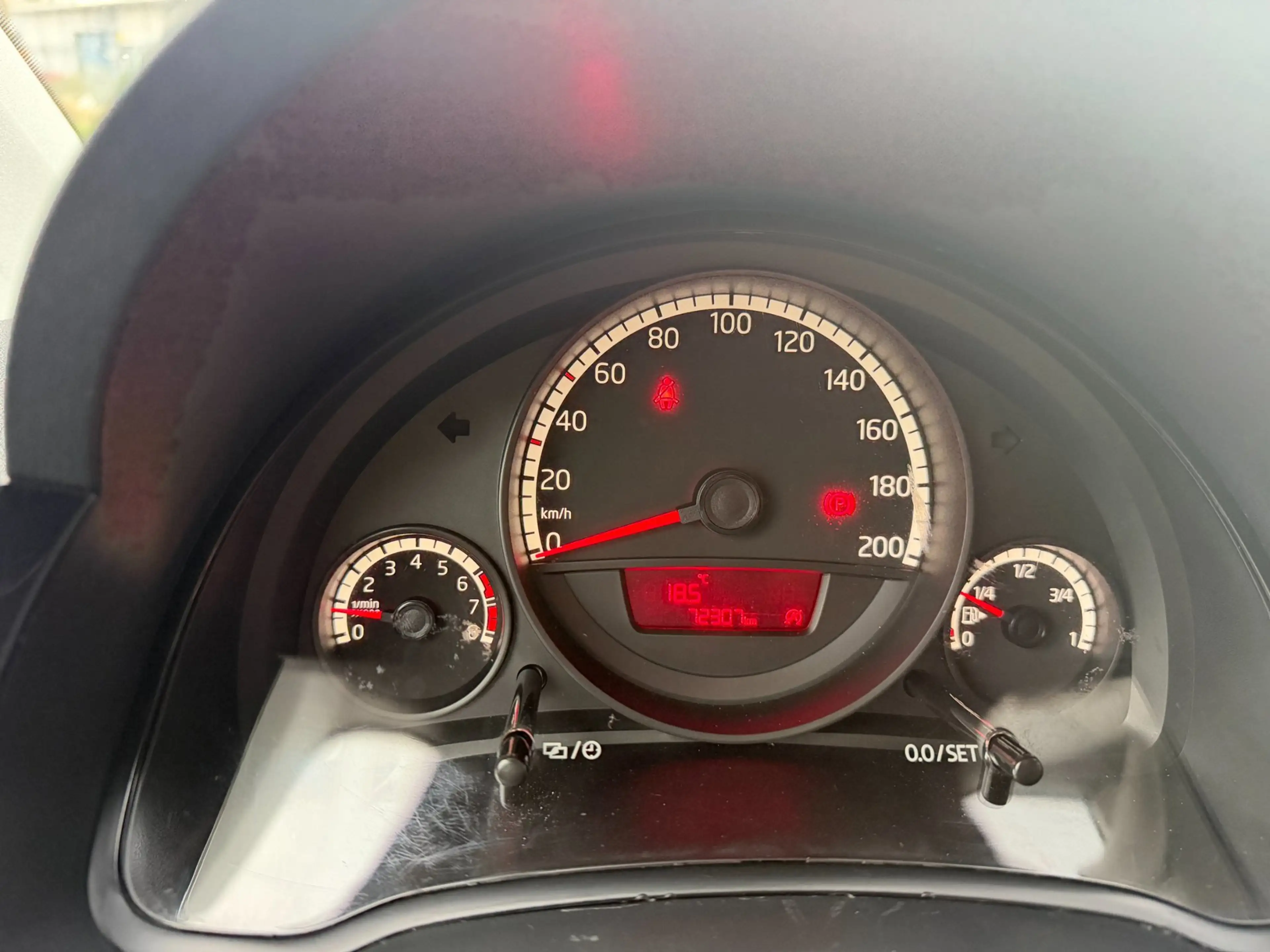 Volkswagen up! 1.0 move up! BlueMotion AIrco|NAVI|NAP — photo 14