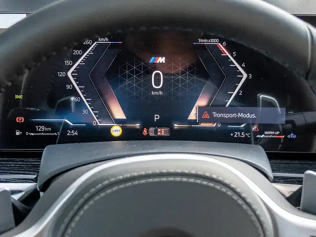 BMW X5 view 10