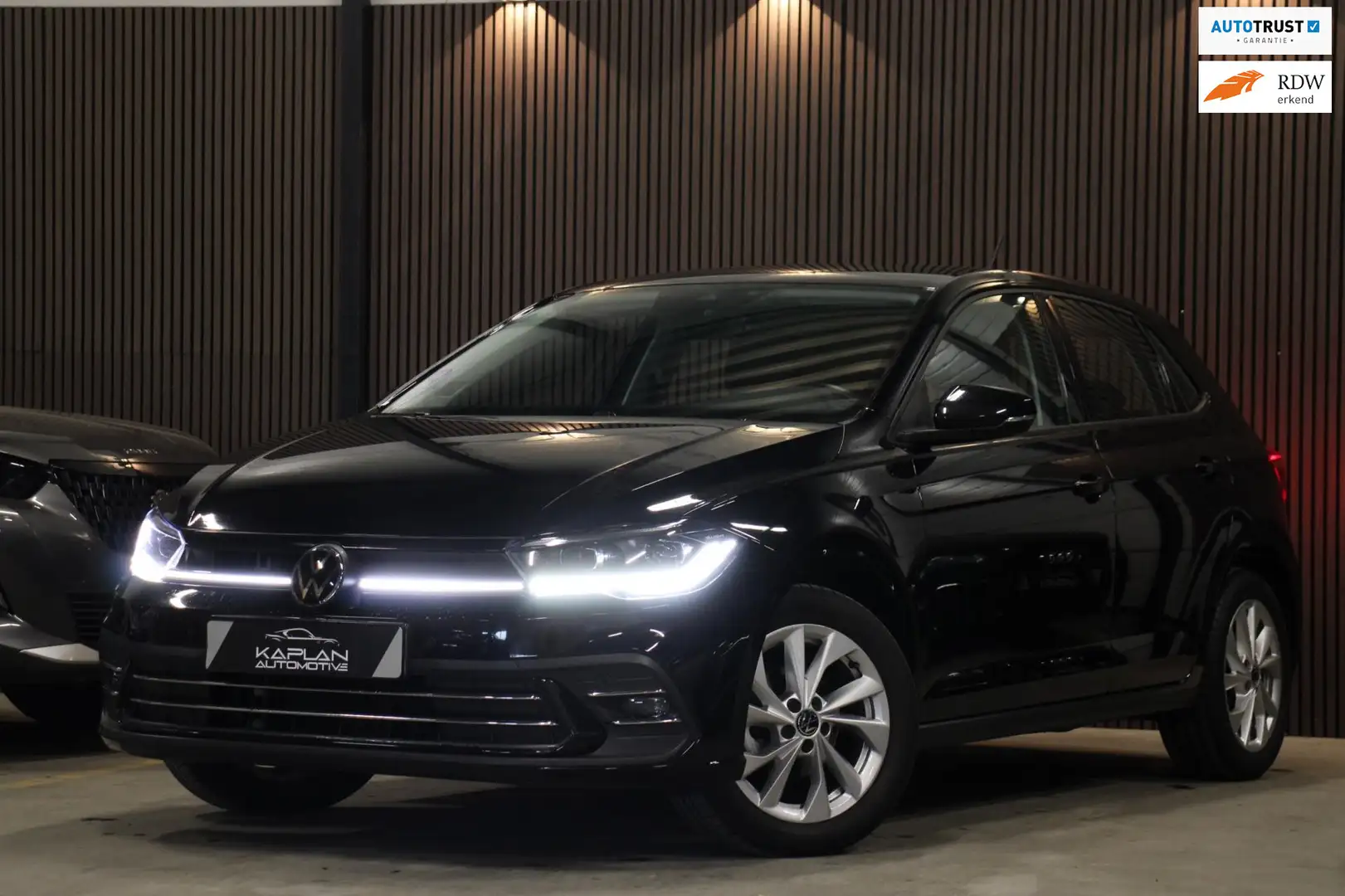 Volkswagen Polo 1.0 TSI Style IQ-Light Leder Lane Stoelverw ParkCa Noir - 1