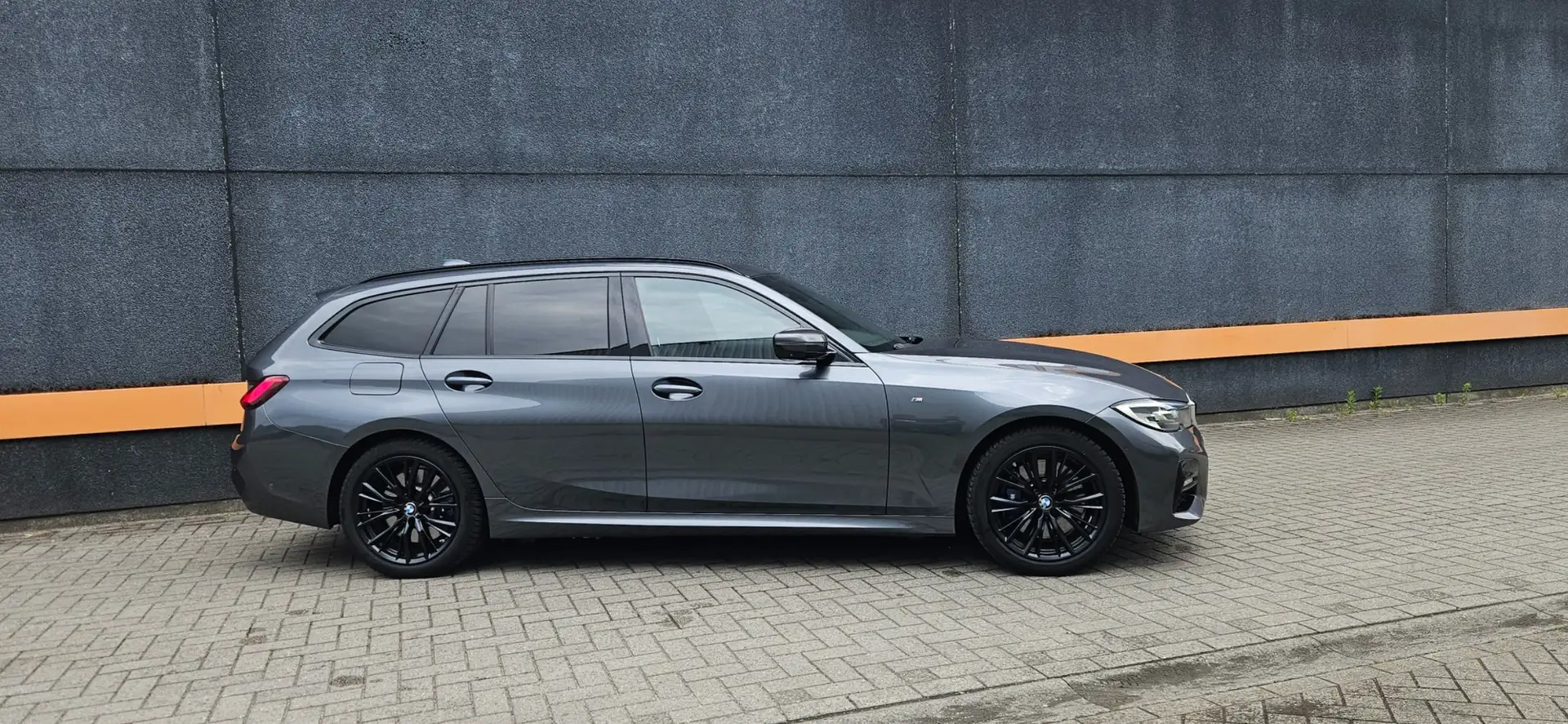 BMW 330 e Touring PHEV M PACK /HUD/LED/360CAM/FULL OPTION Gris - 2