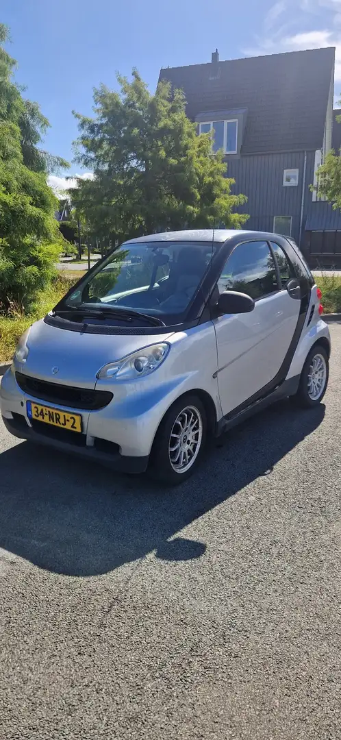 smart forTwo 1.0 Pure Grijs - 2