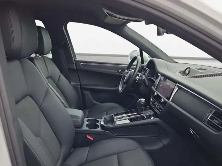 Porsche Macan 2022, foto 10