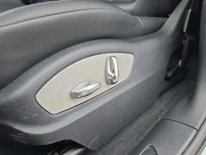 Porsche Macan 2022, foto 18