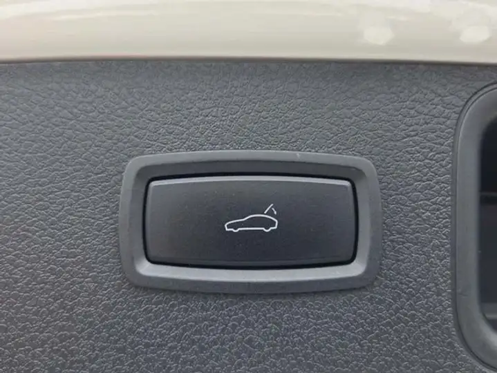 Porsche Macan 2022, foto 9
