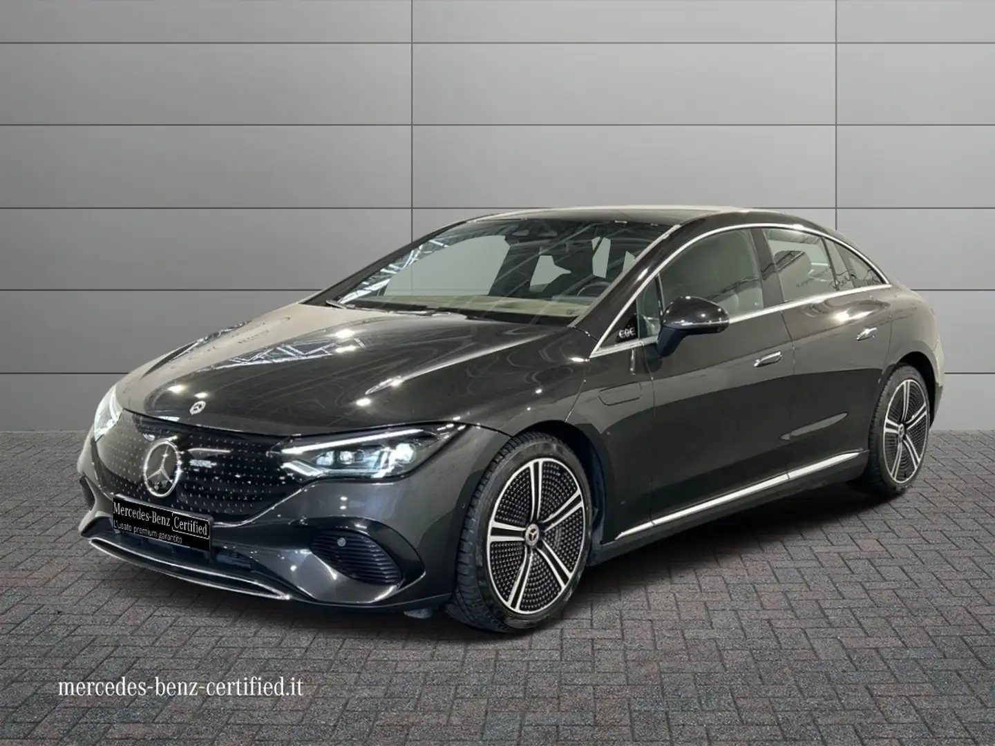 Mercedes-Benz EQE 350 + Premium Launch Edition Grey - 1
