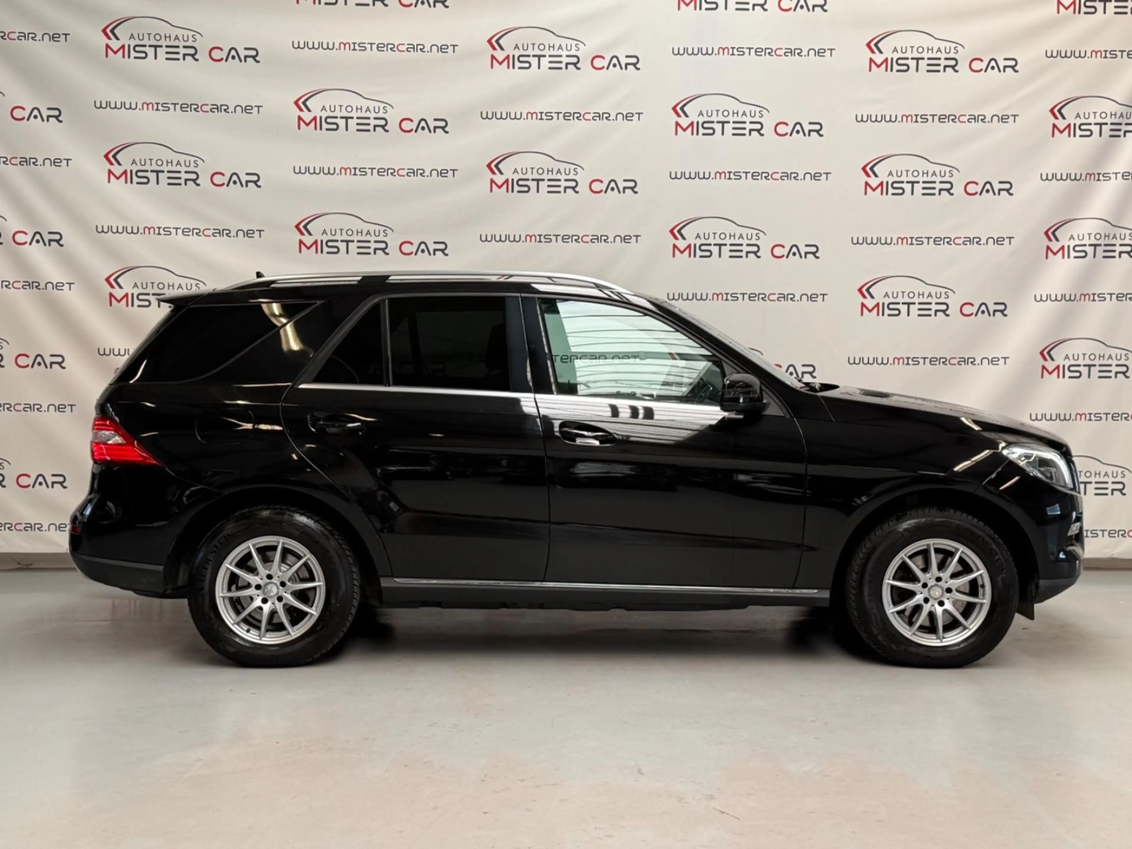 Mercedes-Benz ML 350 CDI BlueTec NAVI/LEDER/XENON/KAM/8XALU — photo 5