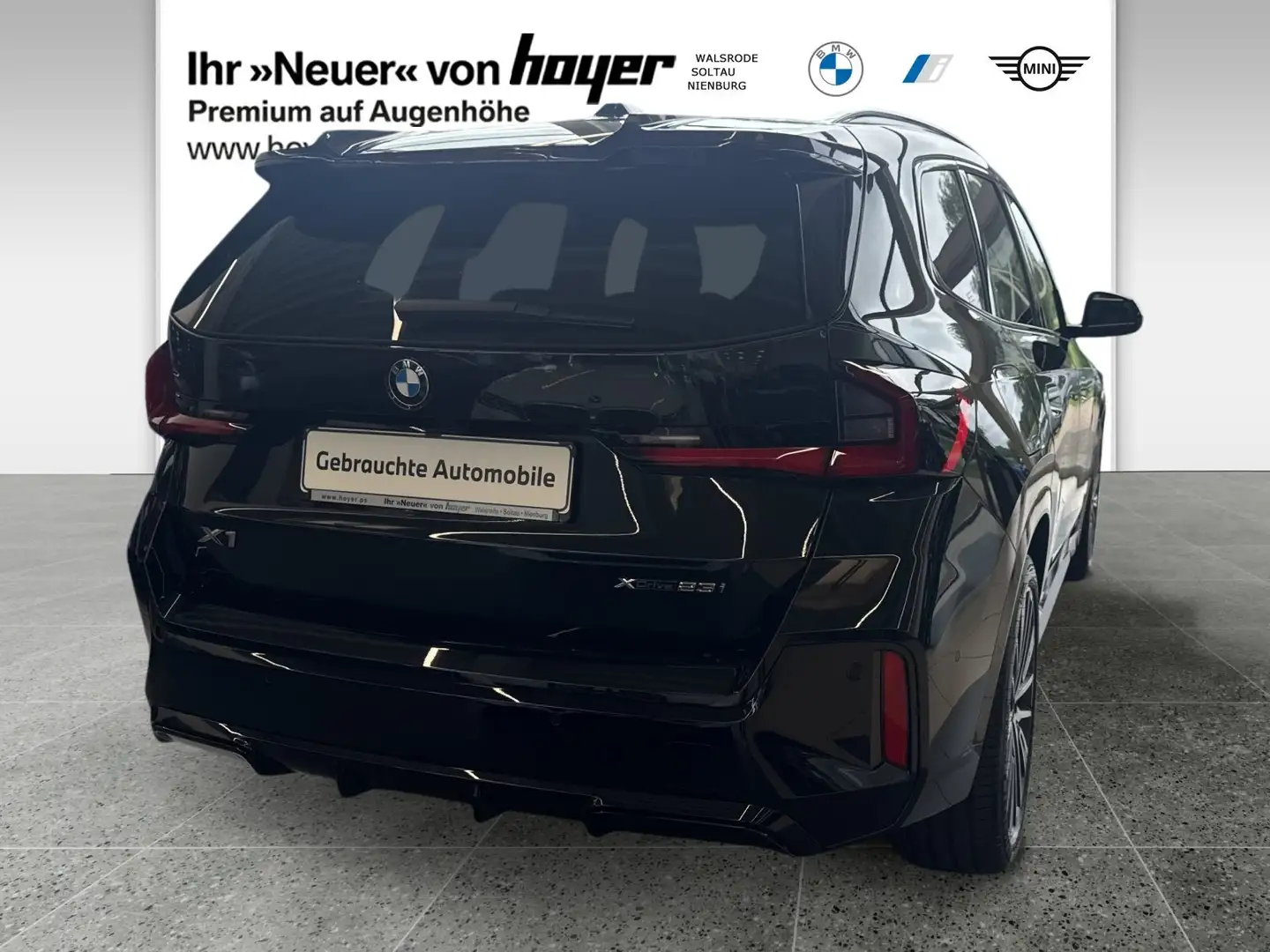BMW X1 xDrive23i M Sportpaket Pro AHK HUD LED Schwarz - 2