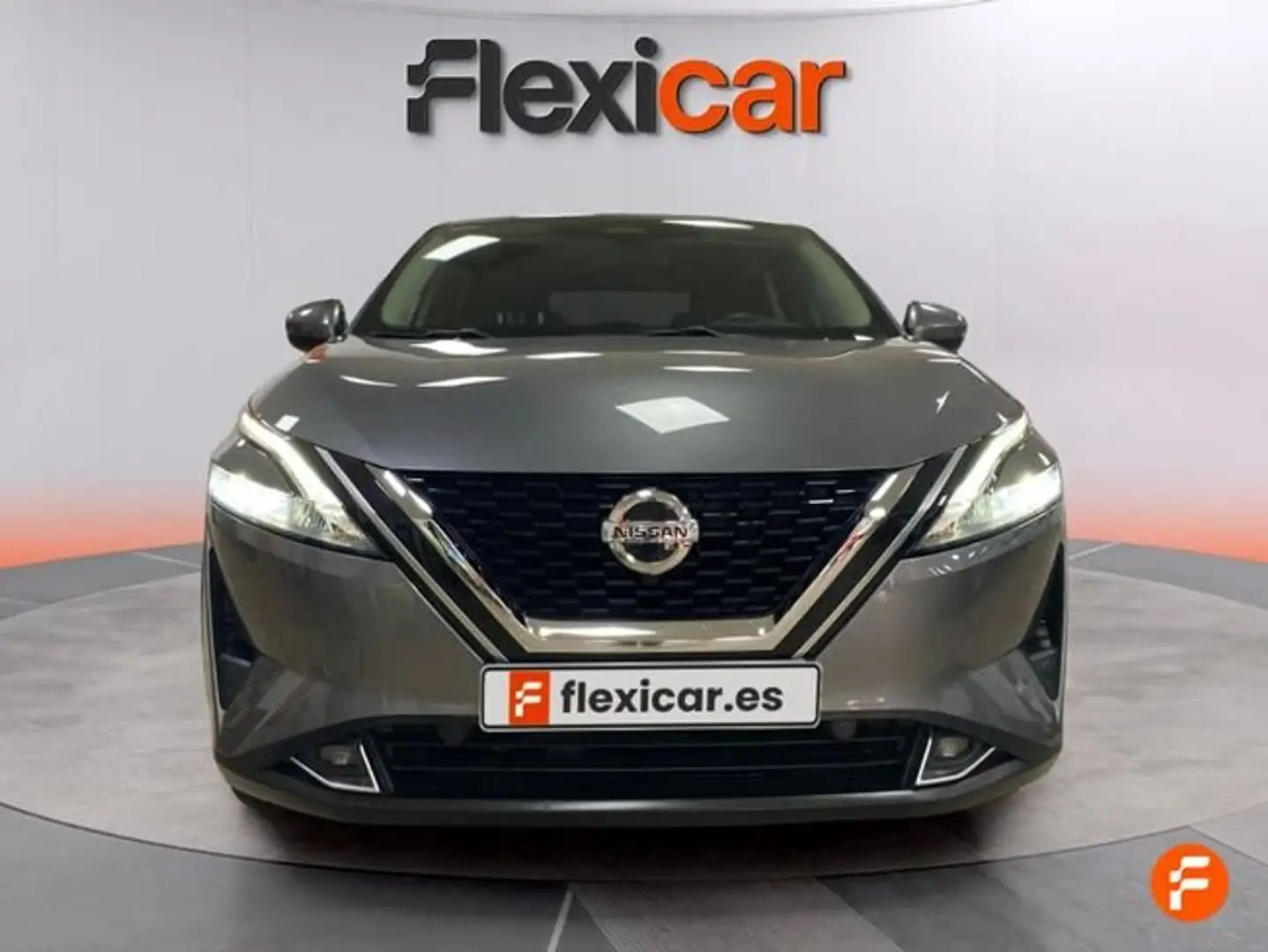 Nissan Qashqai DIG-T 103 kW (140 CV) E6D N-CONNECTA Gris - 2