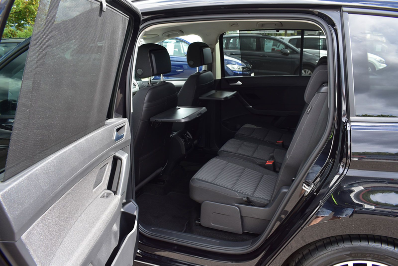 Volkswagen Touran 1,5 TSI IQ.LIGHT+SHZ+Kamera+7-Sitzer+ACC — photo 8