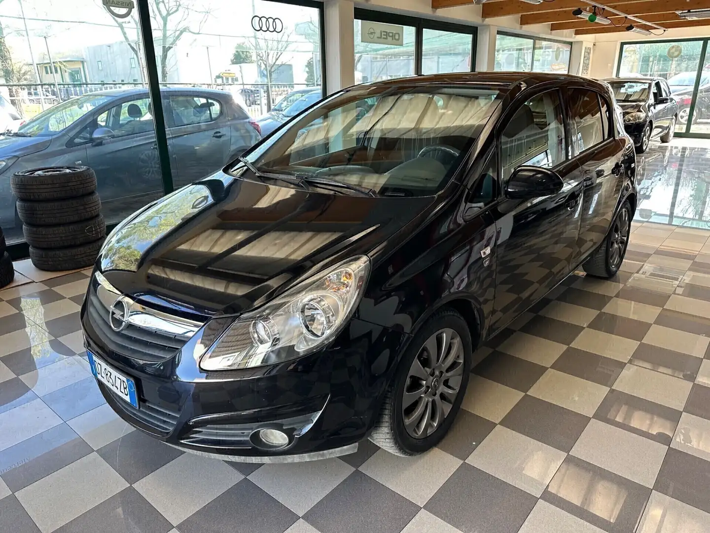 Opel Corsa Opel Corsa 1.2 85Cv GPL Neopatentati Nero - 2