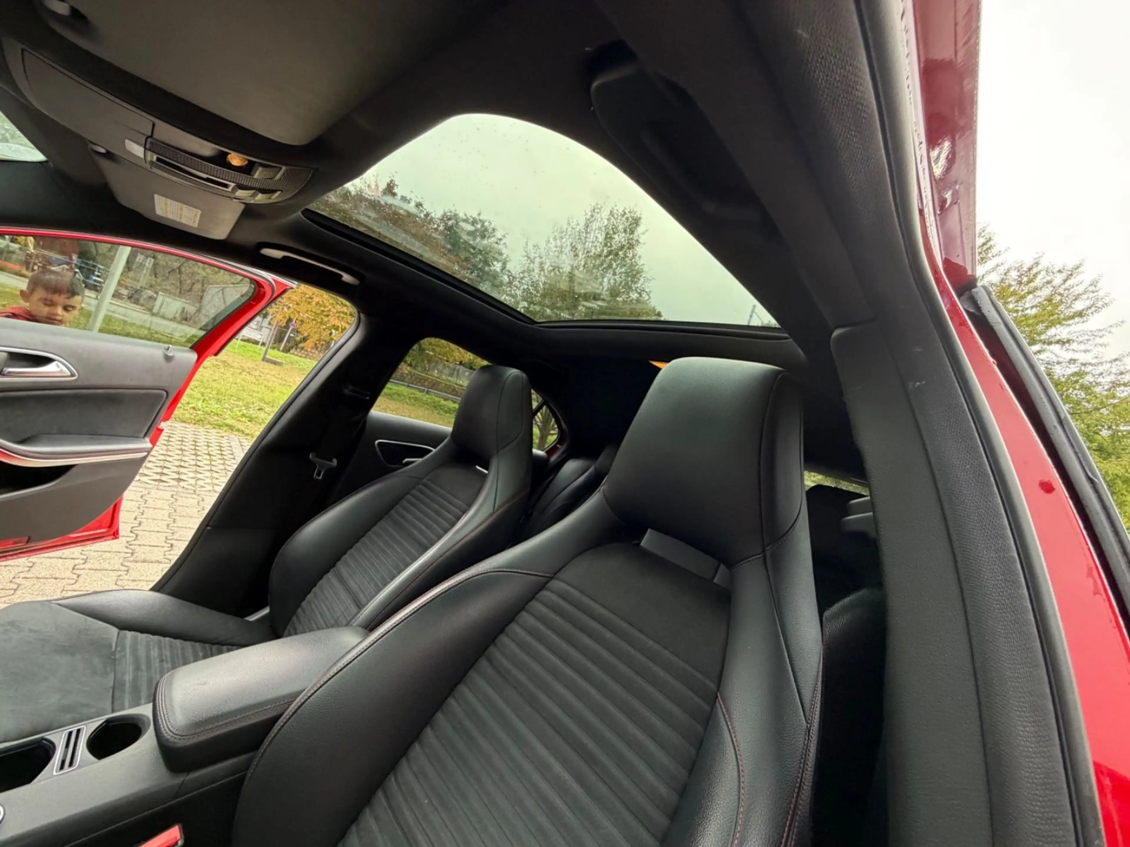 Mercedes-Benz A 200 AMG-Line BlueEfficiency — photo 9